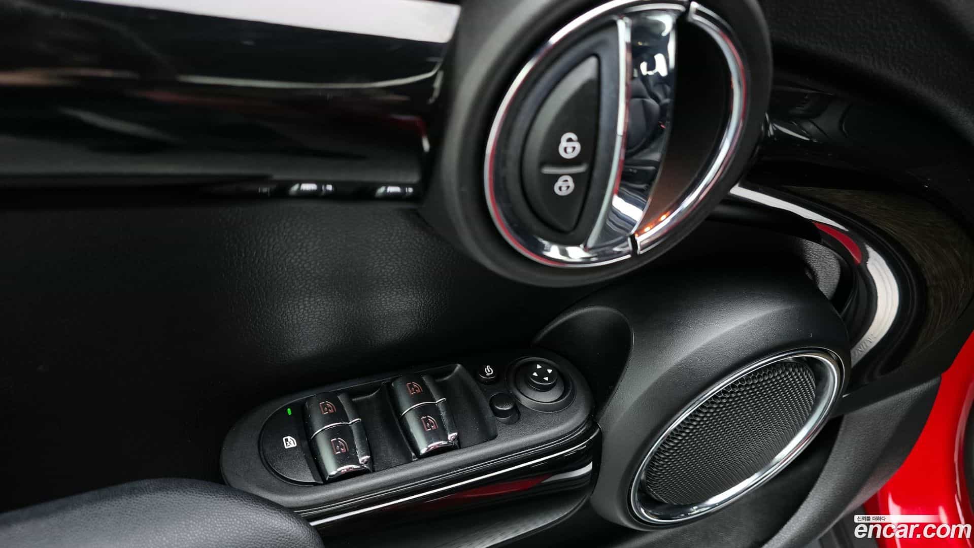 Cooper Mini 2020.6-OPTION-021