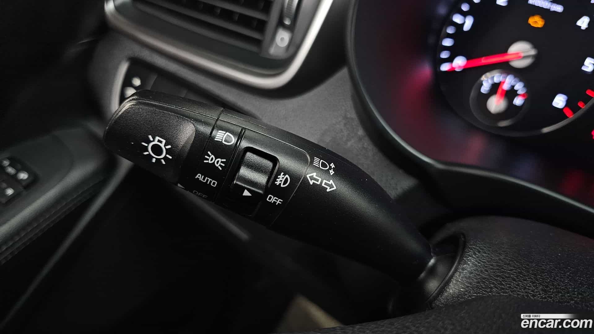 Sorento Kia 2015.3-OPTION-023