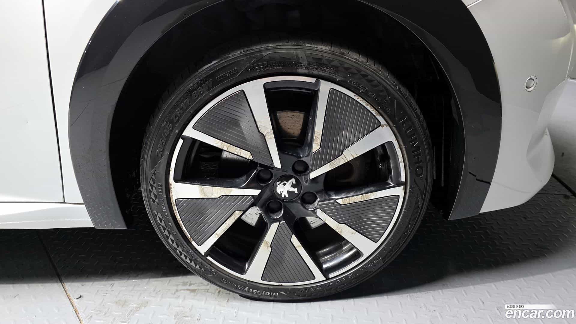 208 Peugeot 2020.8-OUTER-005