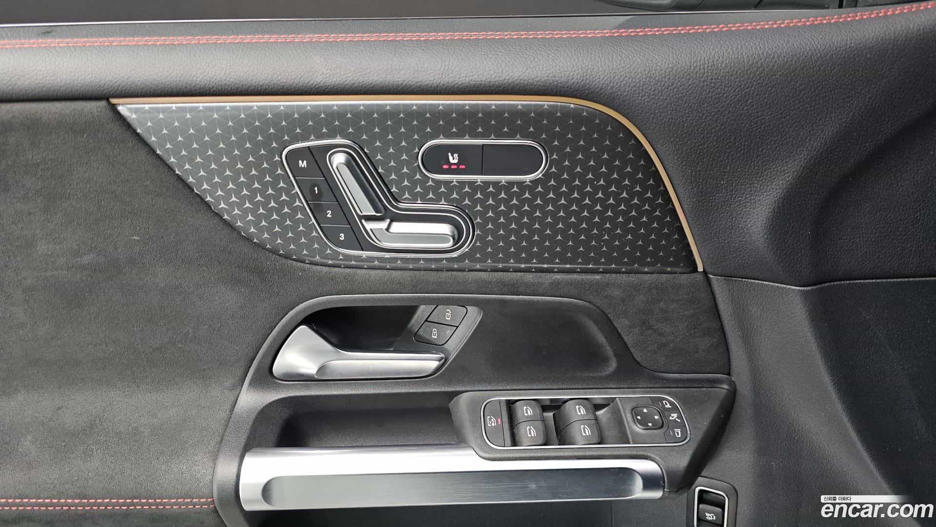 GLB-Class Mercedes-Benz 2024.2-OPTION-022
