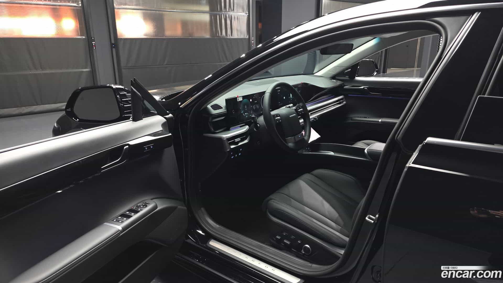 Grandeur Hyundai 2026.0-INNER-010