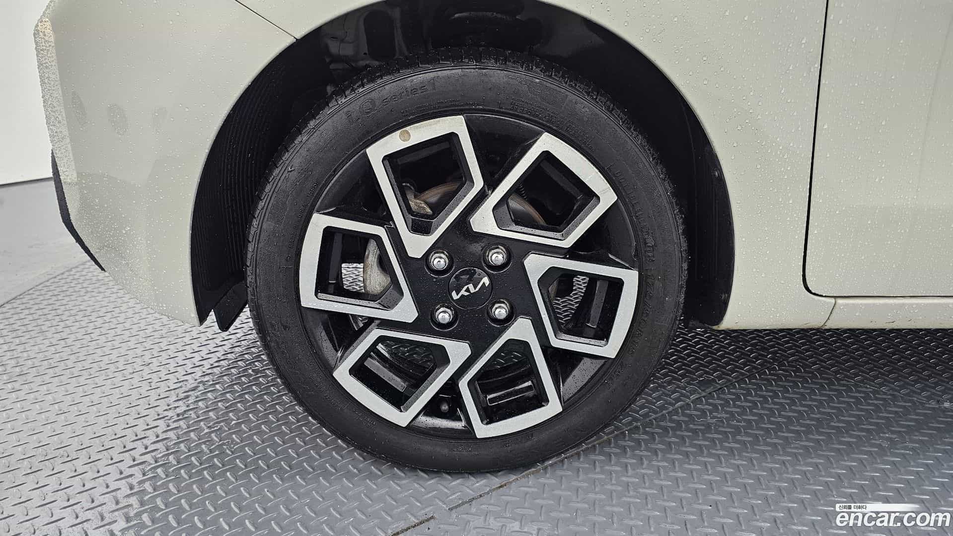 RAY Kia 2023.10-OUTER-005