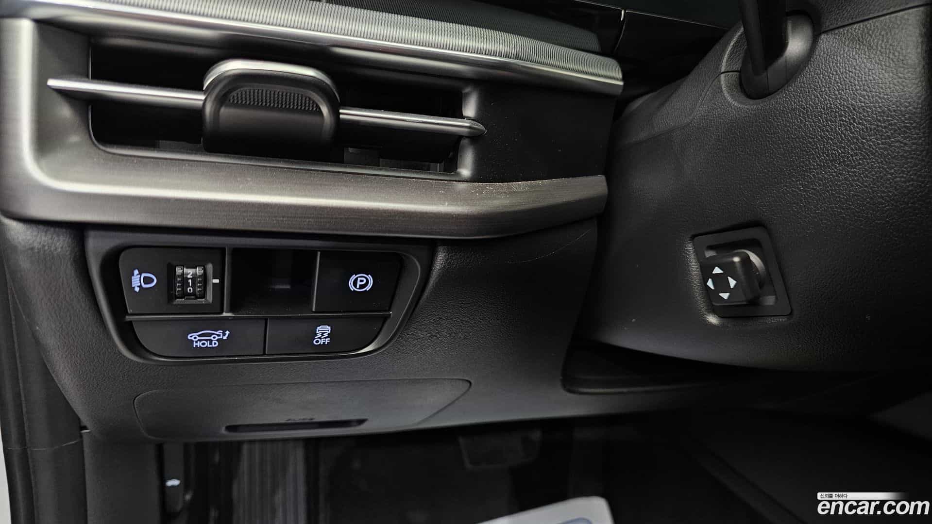 Grandeur Hyundai 2023.2-OPTION-018