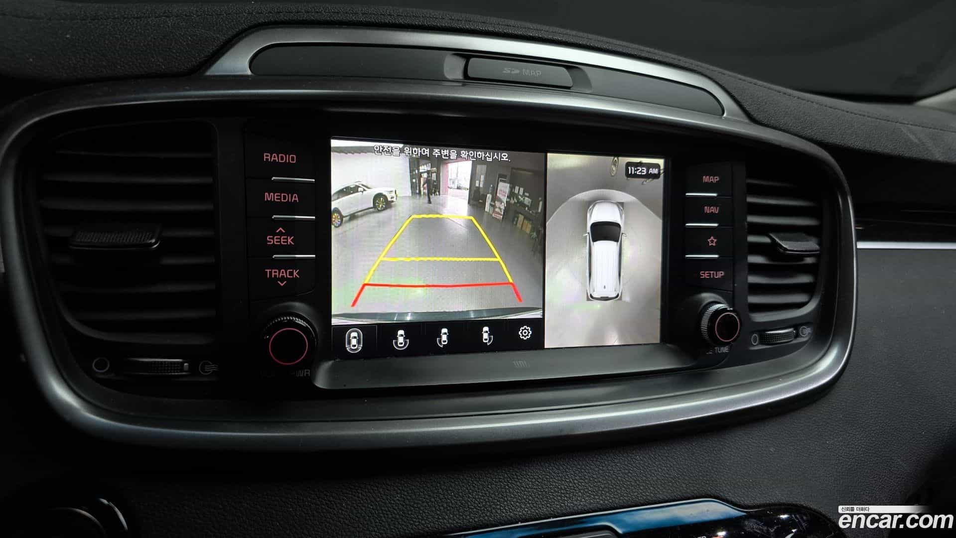 Sorento Kia 2018.6-OPTION-019