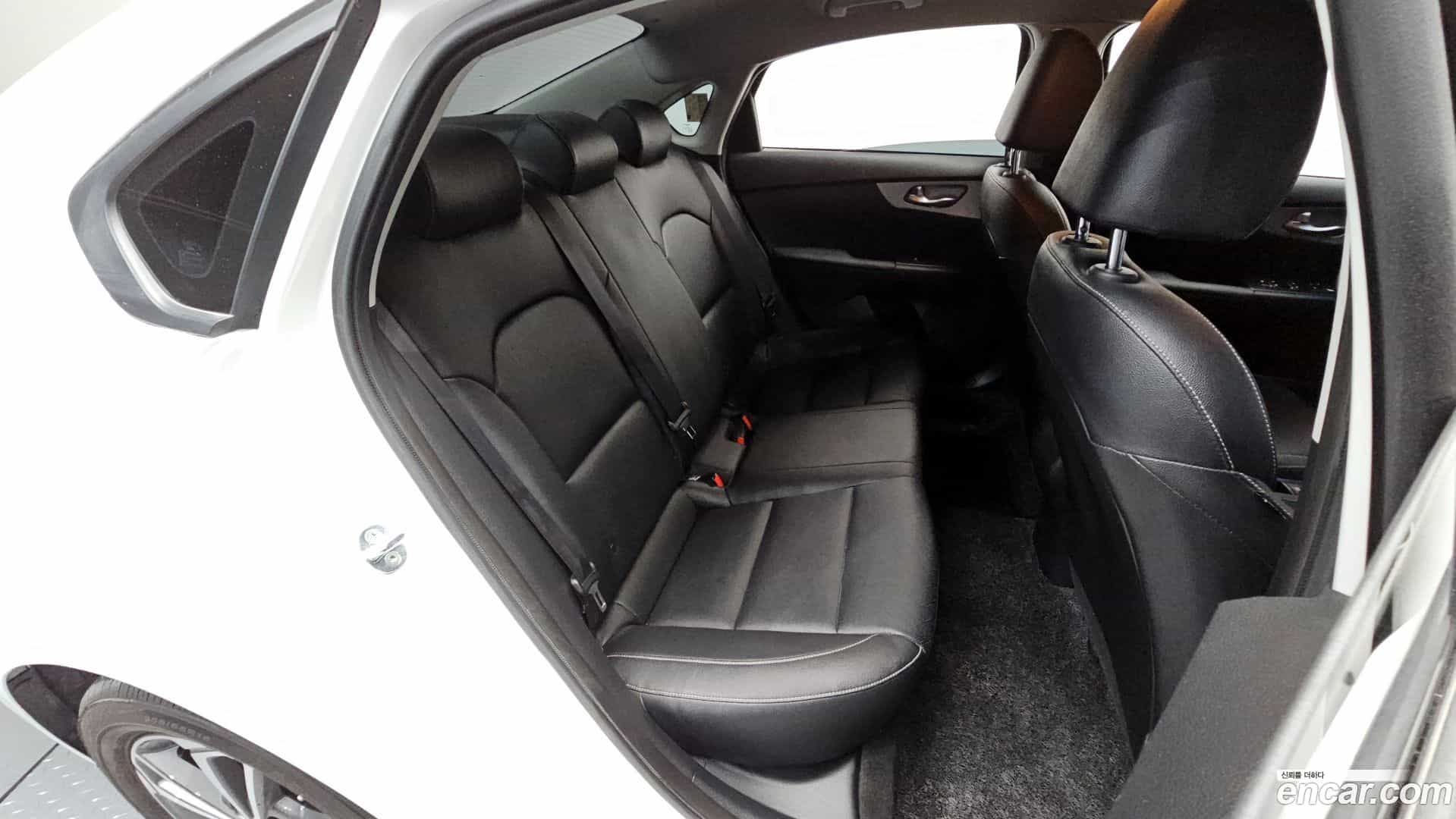K3 Kia 2022.3-OPTION-016