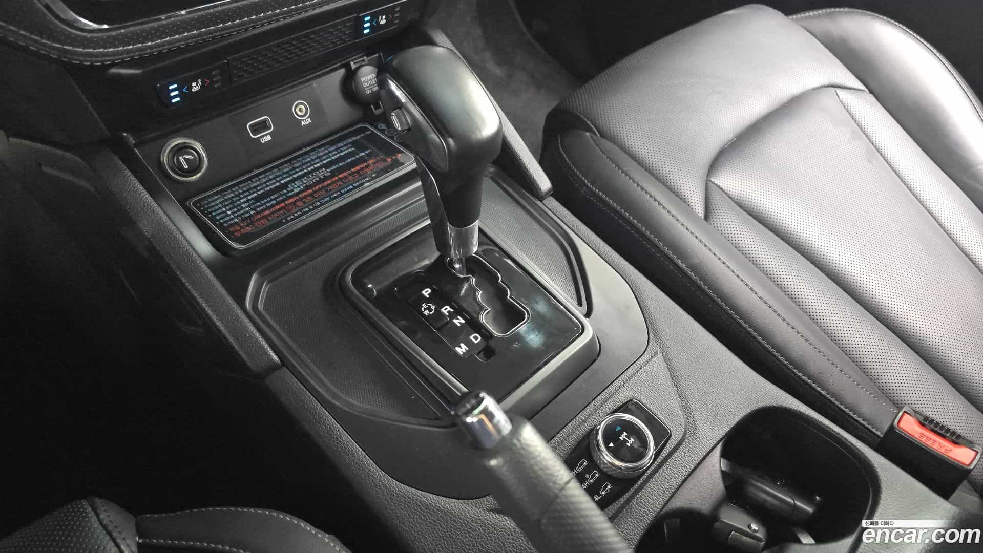 Rexton KG Mobility 2021.9-INNER-009