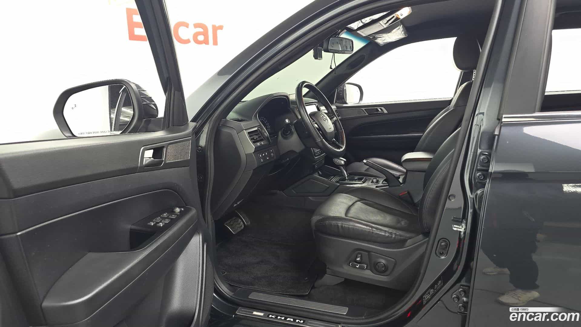 Rexton KG Mobility 2021.9-INNER-010