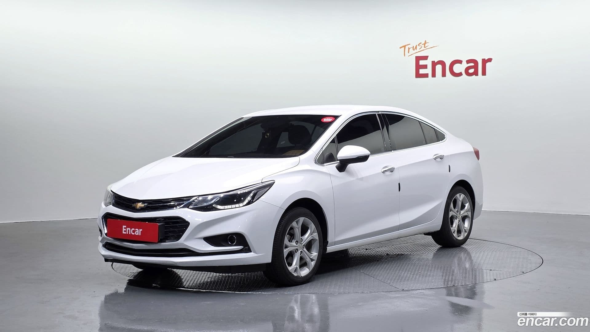 Main__Slider__Photo:Cruze Chevrolet 2017.6-0