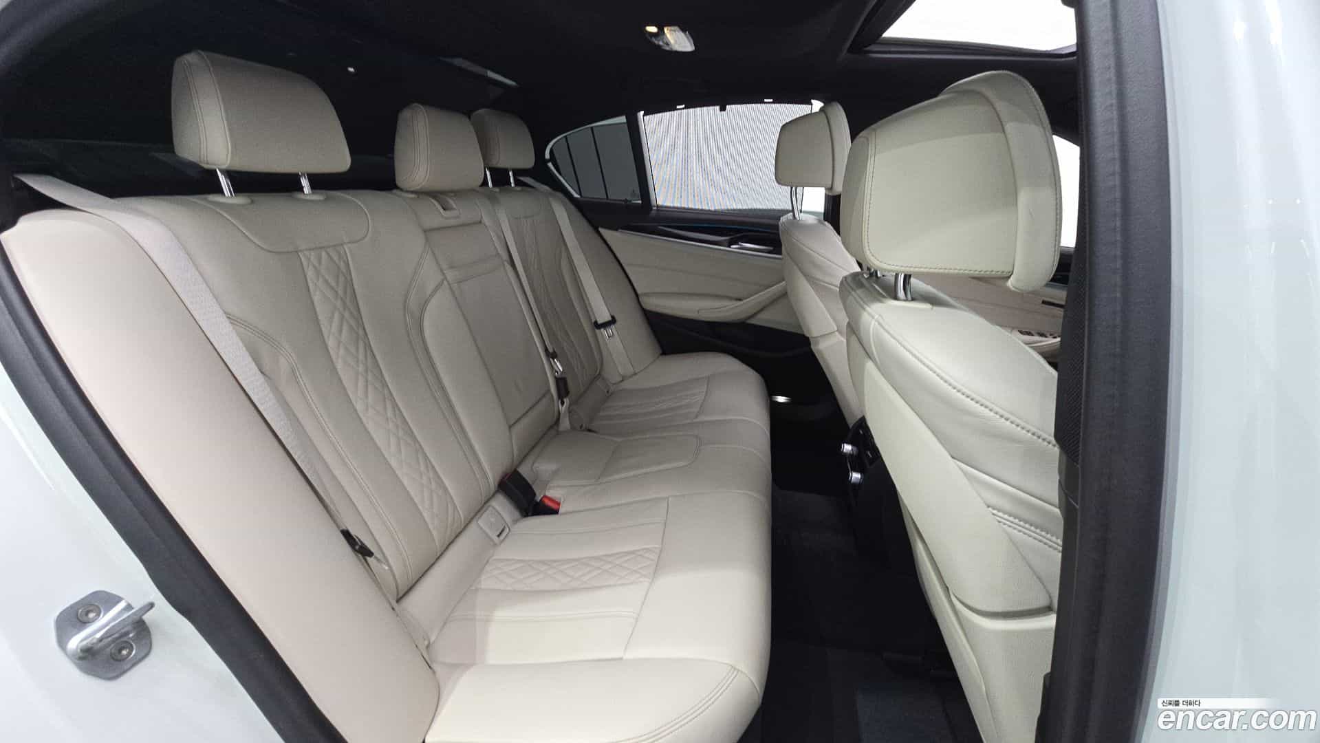 5-Series BMW 2019.7-OPTION-016