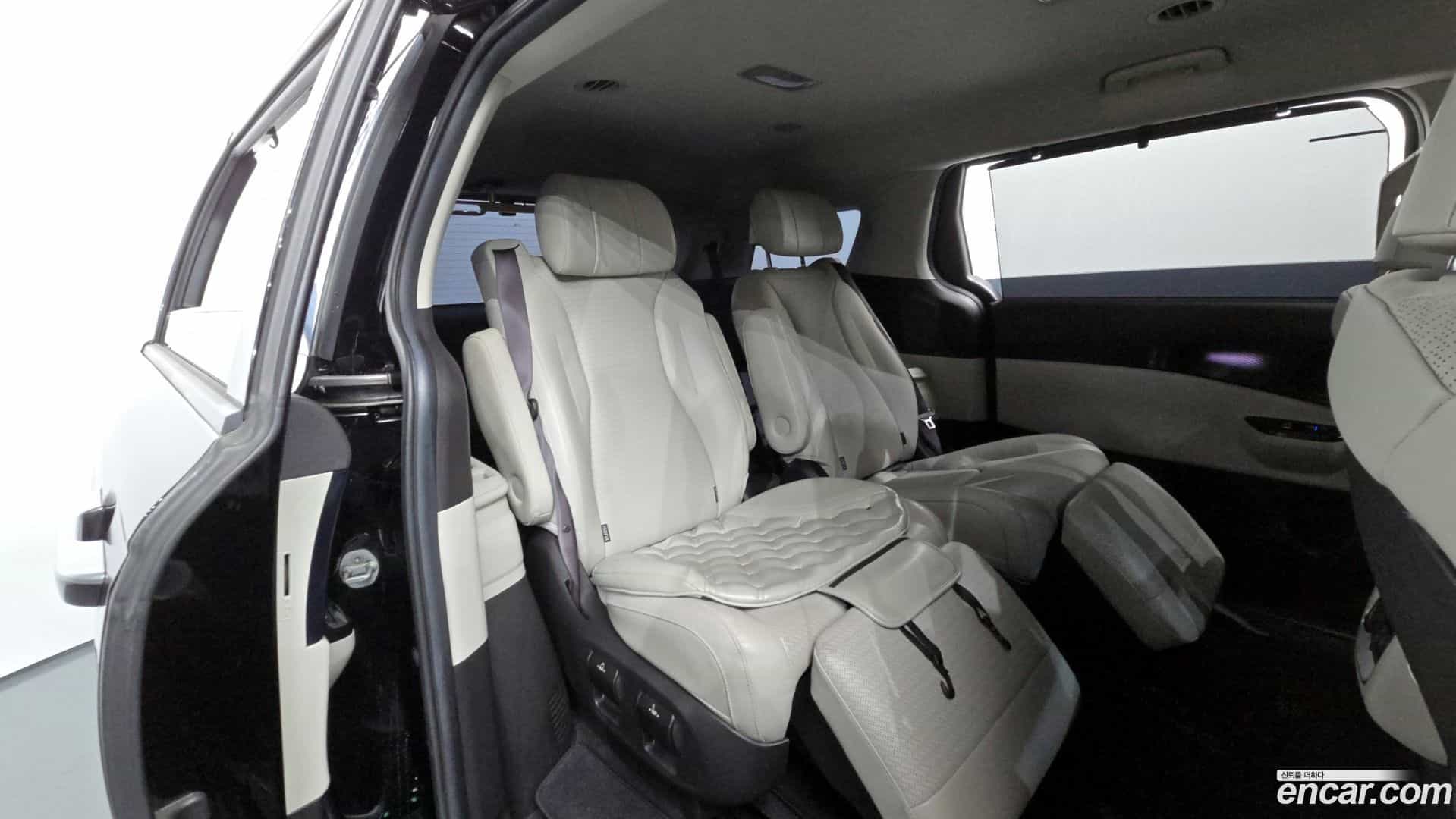 Canival Kia 2021.2-OPTION-016