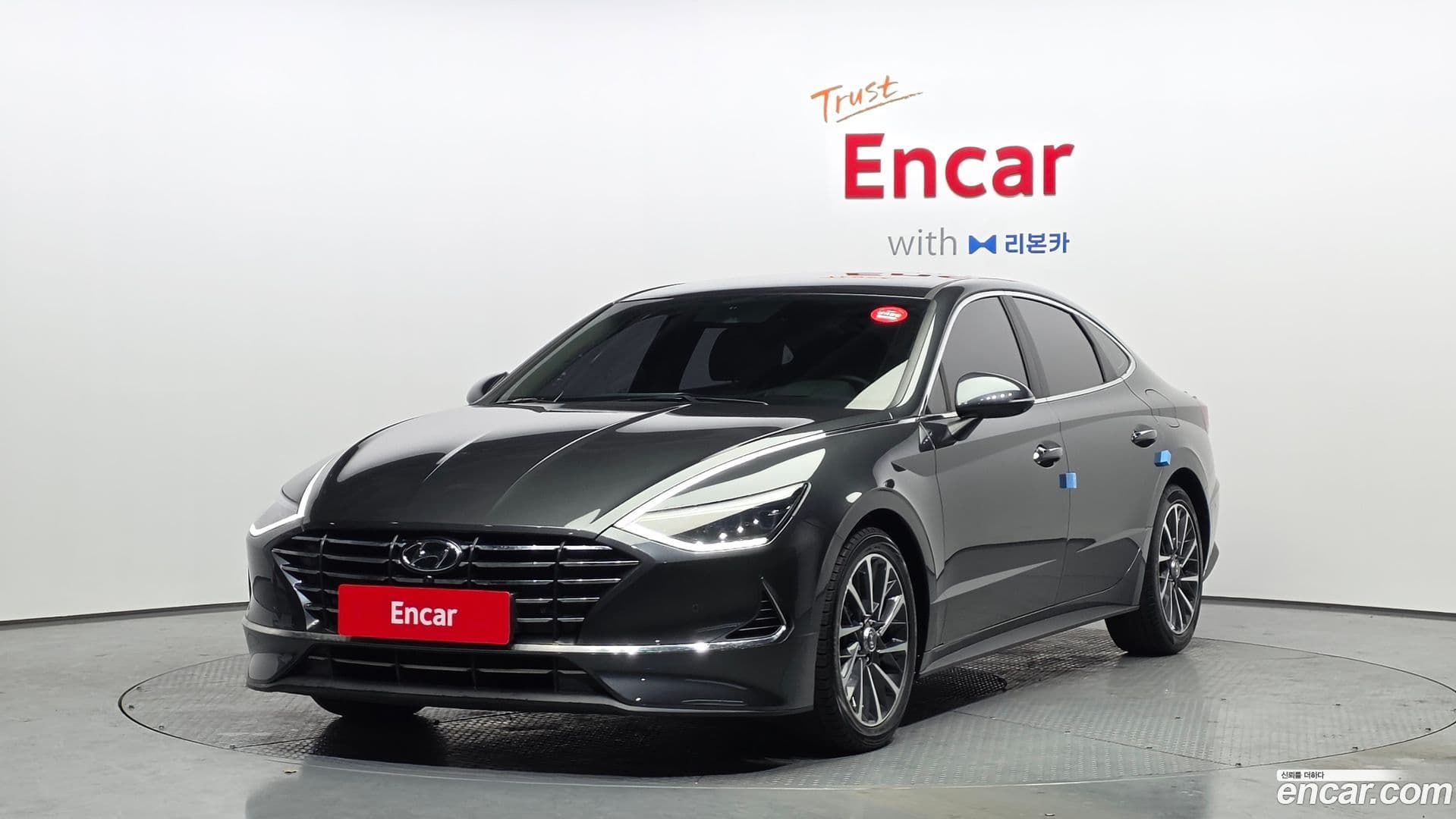 Main__Slider__Photo:Sonata Hyundai 2019.4-0