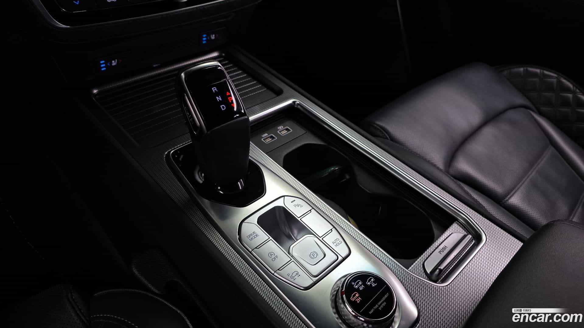 Rexton KG Mobility 2021.3-INNER-009