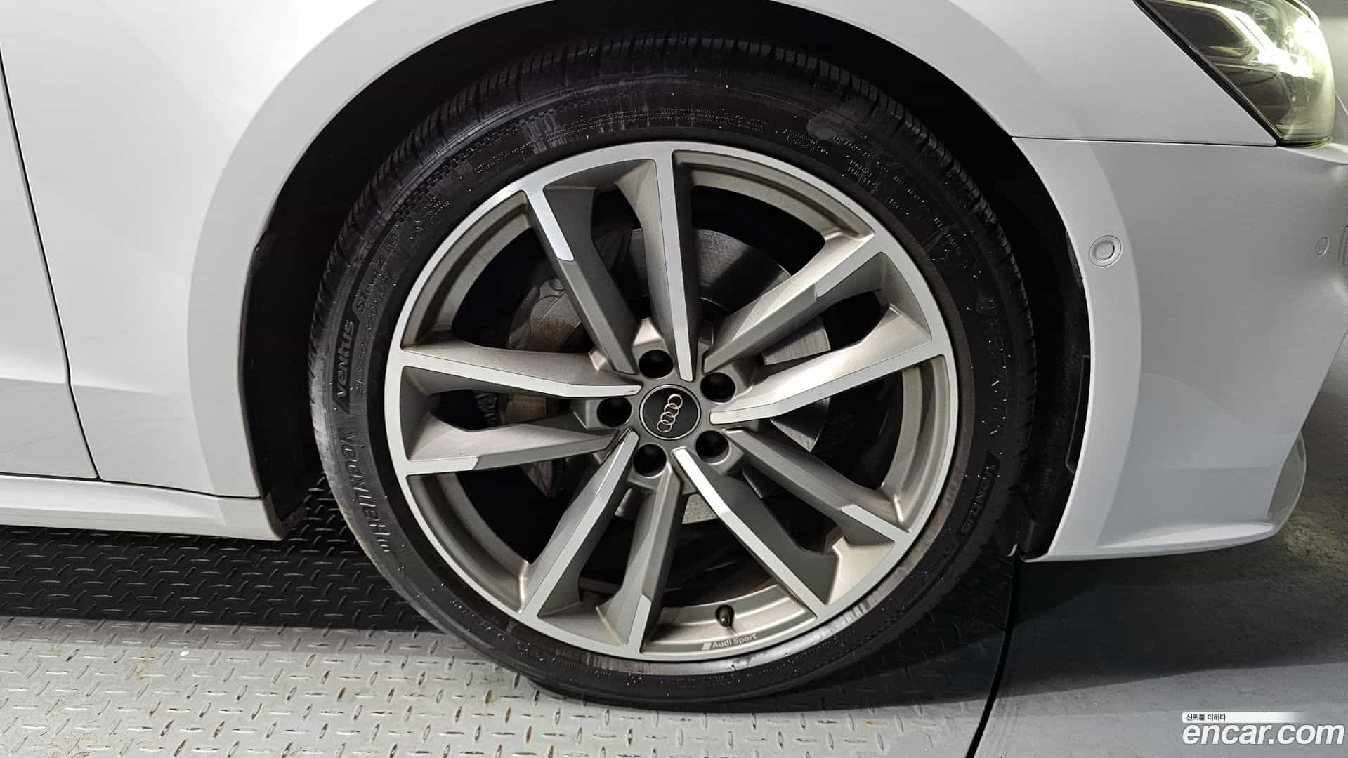A7 Audi 2020.10-OUTER-005