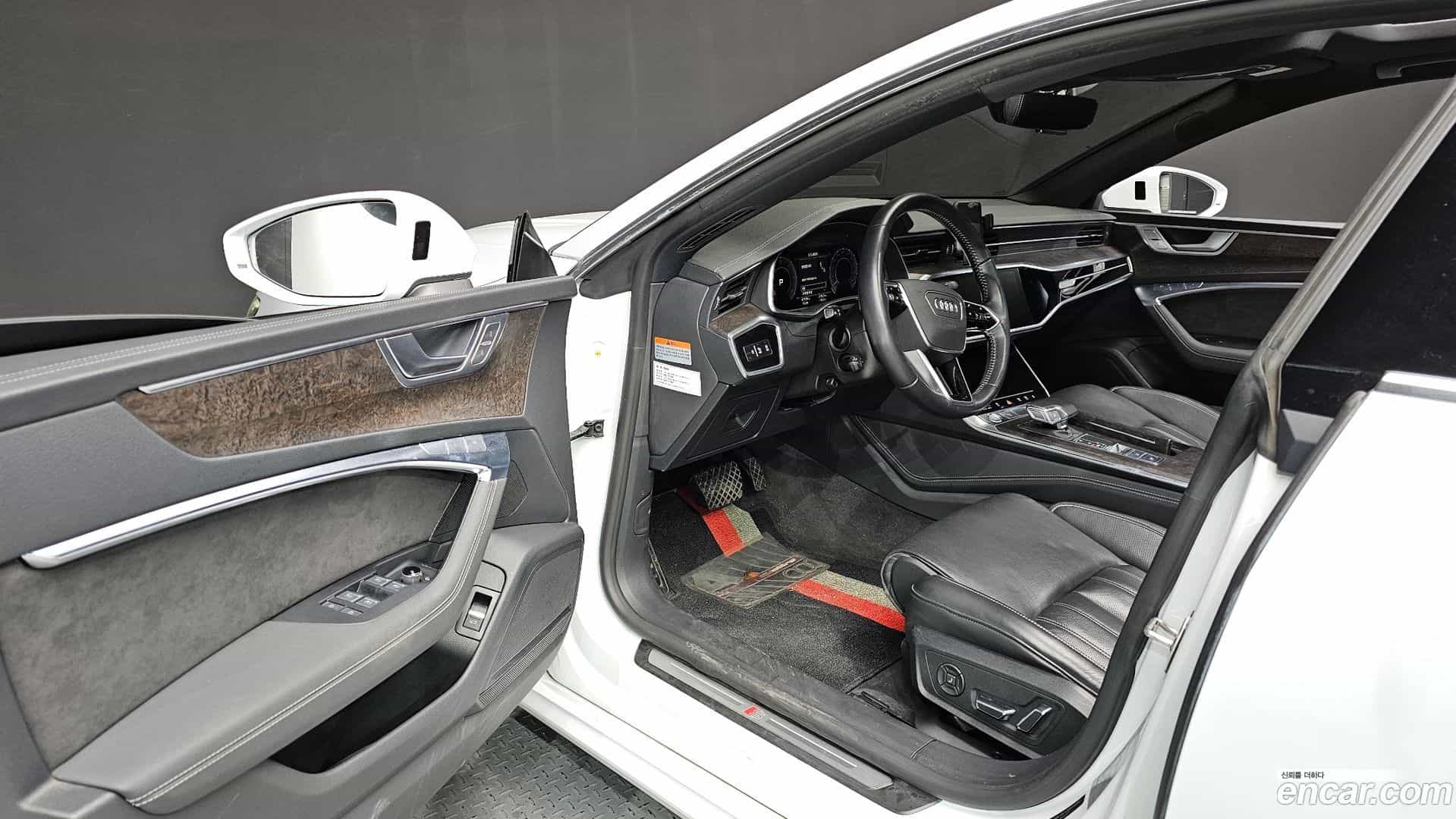 A7 Audi 2020.10-INNER-010