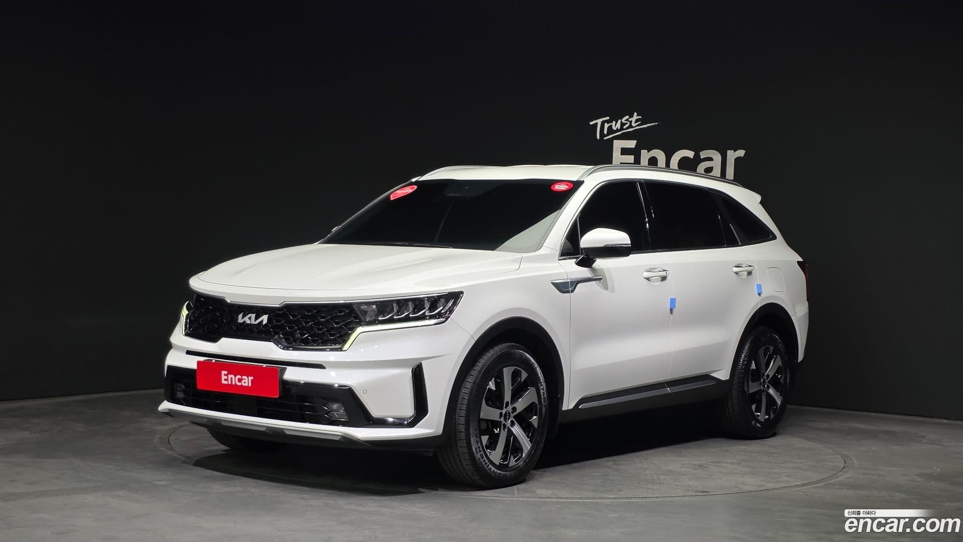 Main__Slider__Photo:Sorento Kia 2022.9-0