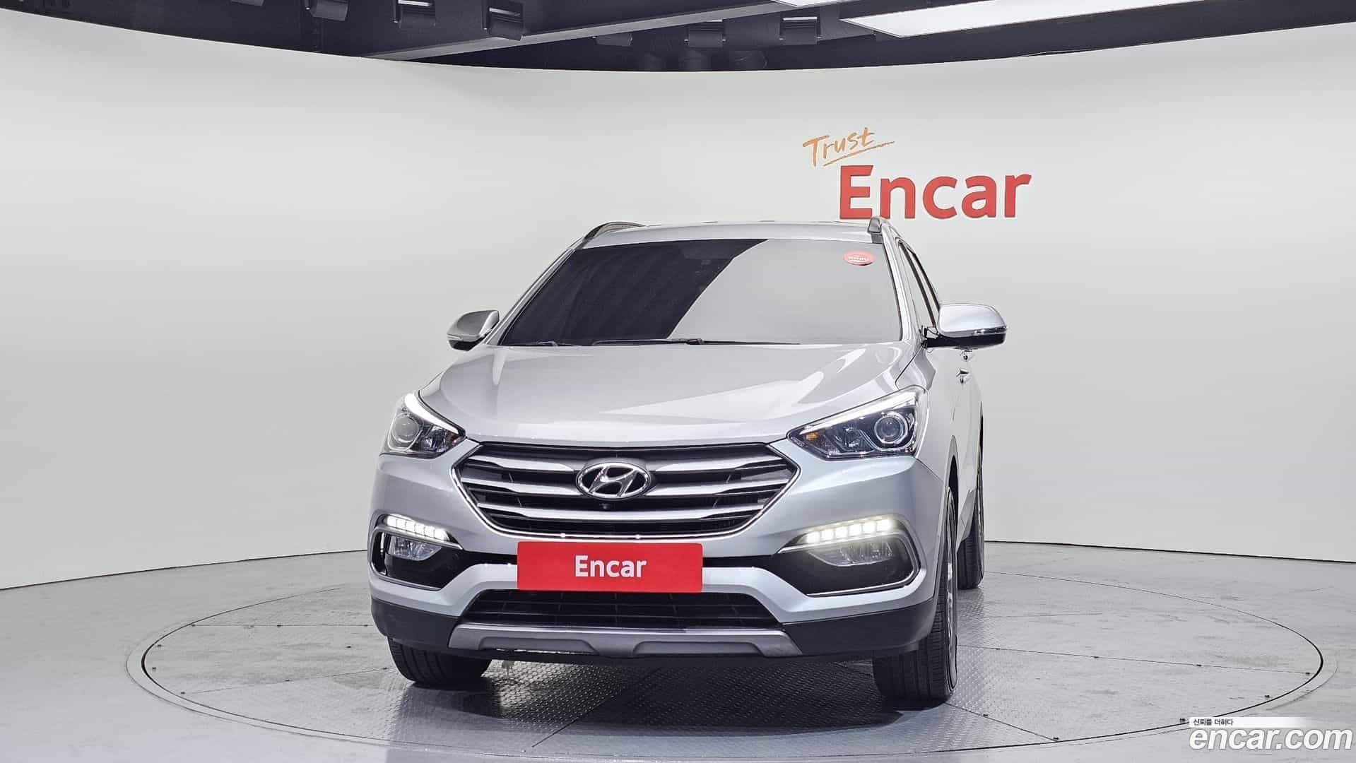 Santafe Hyundai 2016.1-OUTER-003