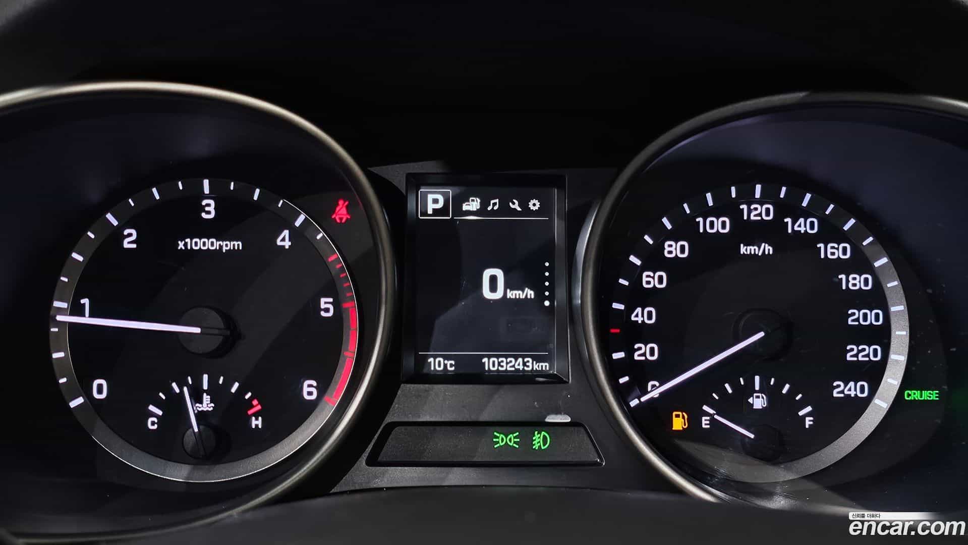 Santafe Hyundai 2016.1-INNER-008