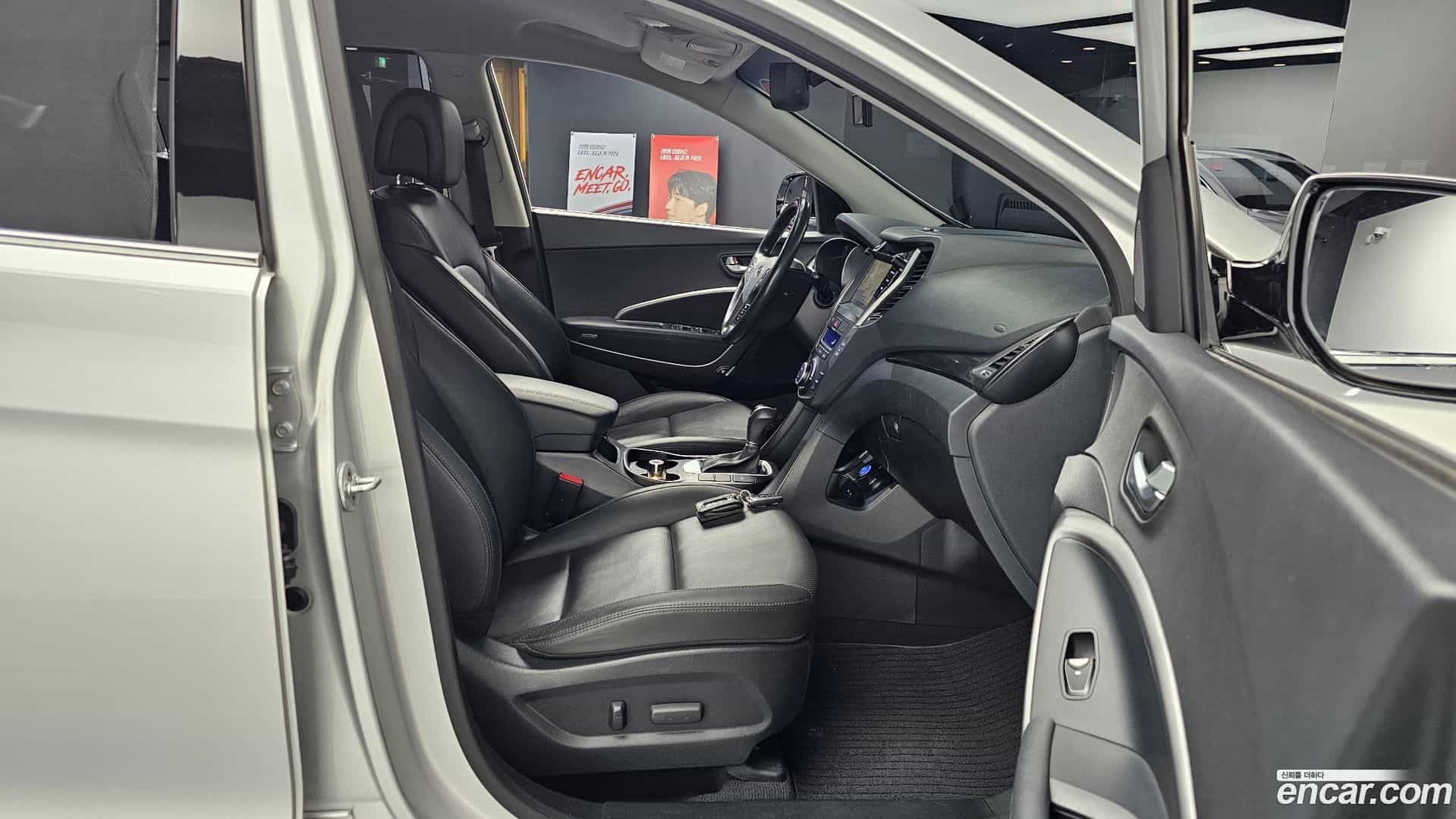 Santafe Hyundai 2016.1-OPTION-016