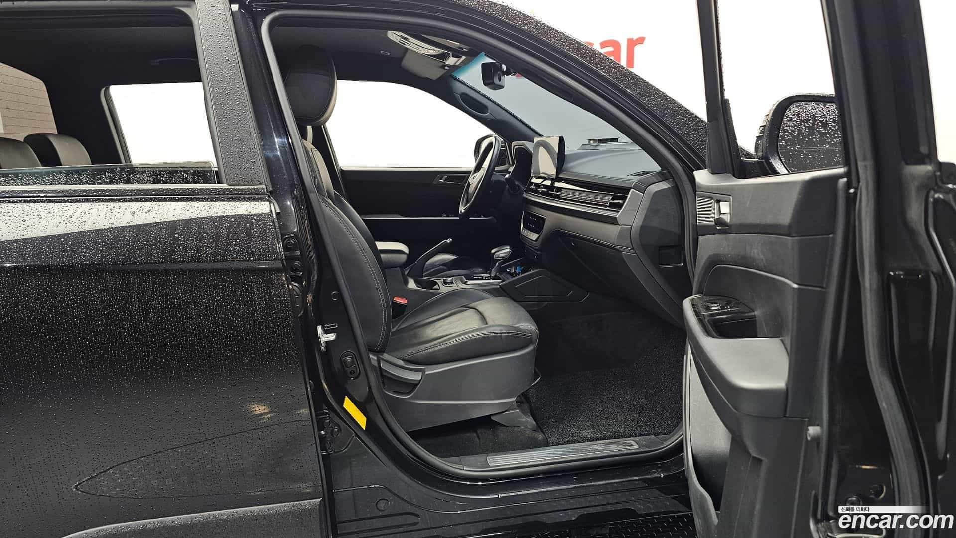 Rexton KG Mobility 2023.8-OPTION-016