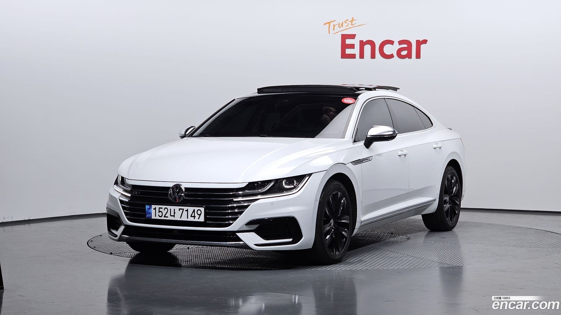 Main__Slider__Photo:Arteon Volkswagen 2019.6-0
