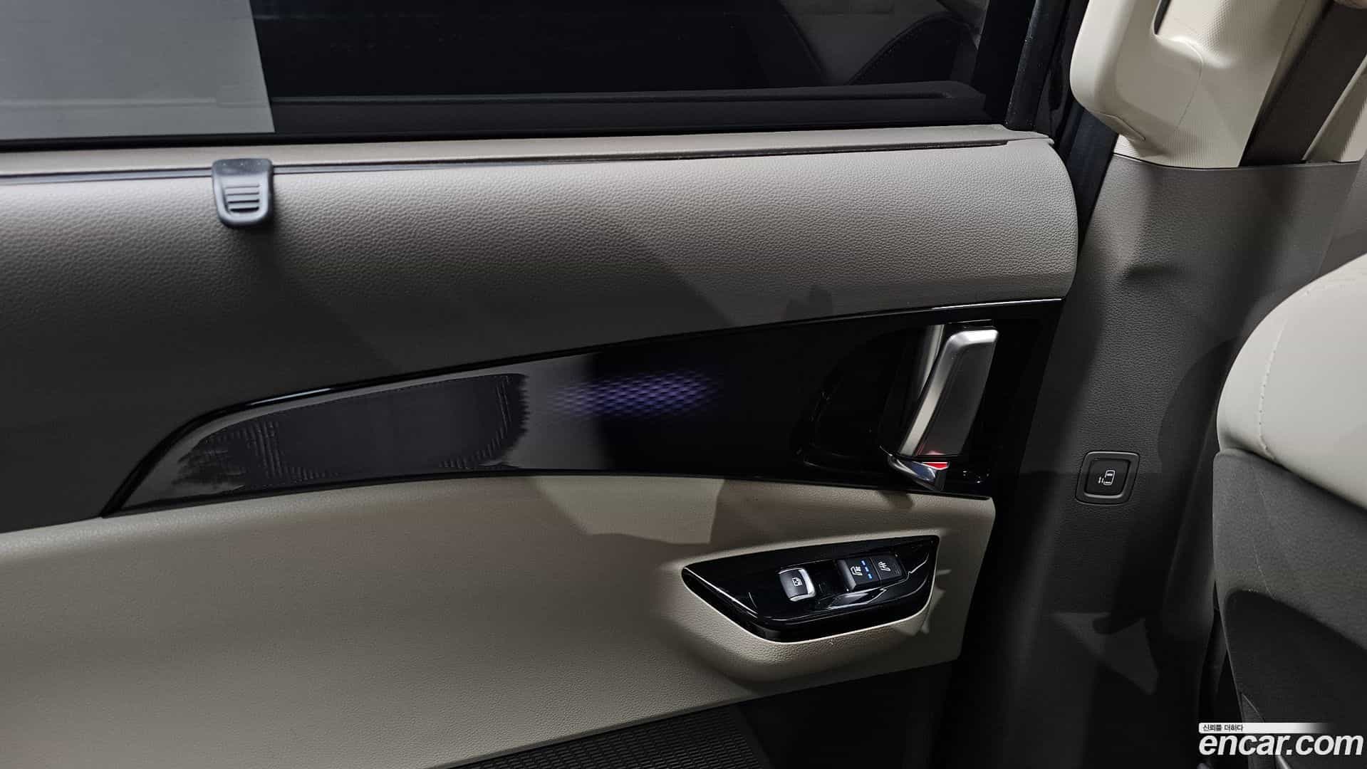 Canival Kia 2023.4-OPTION-023