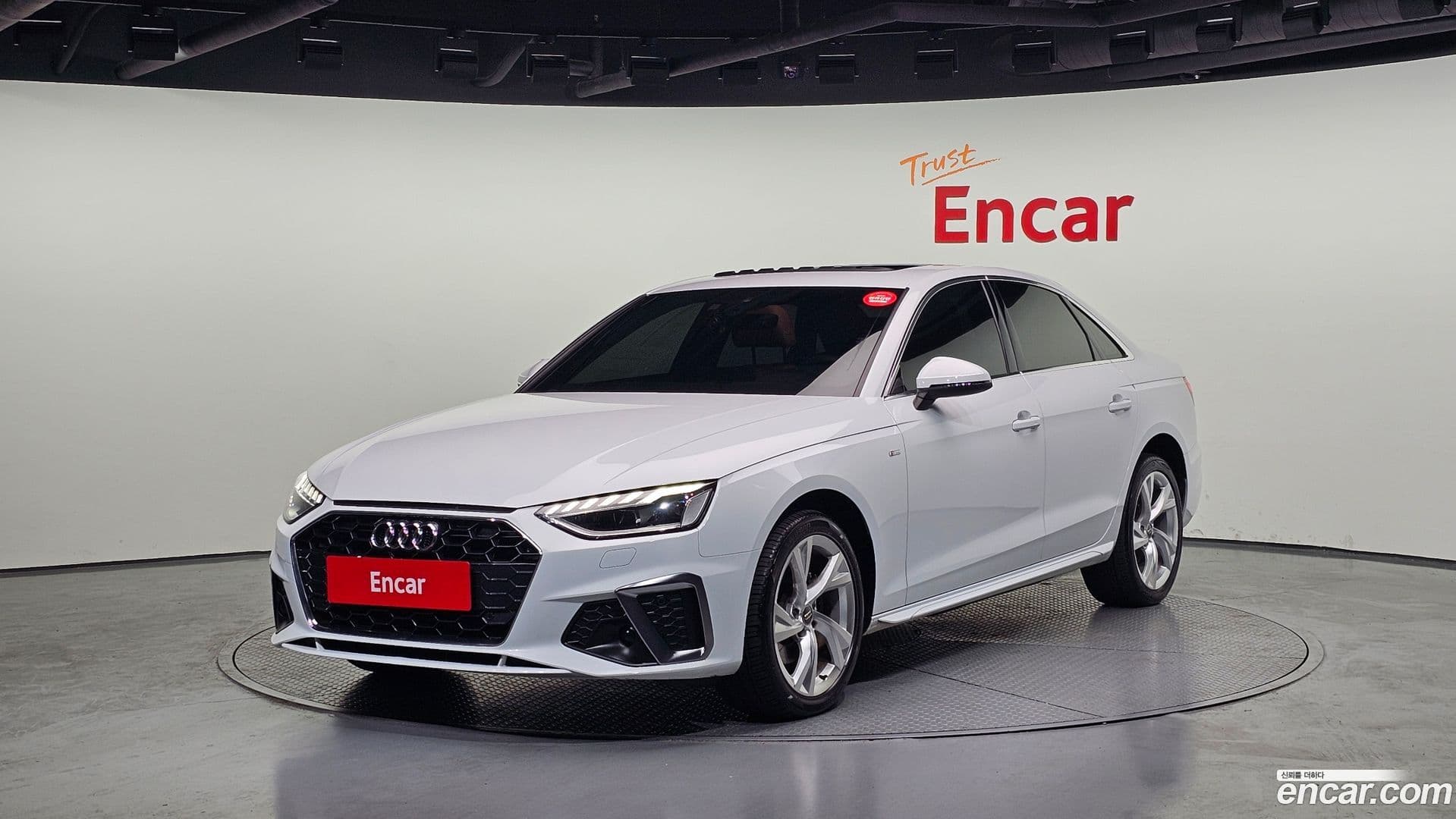 Main__Slider__Photo:A4 Audi 2020.11-0