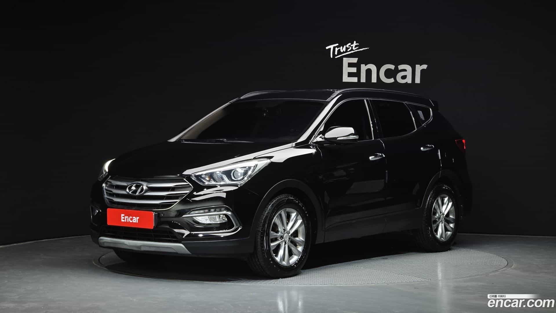 Santafe Hyundai 2017.5-OUTER-001