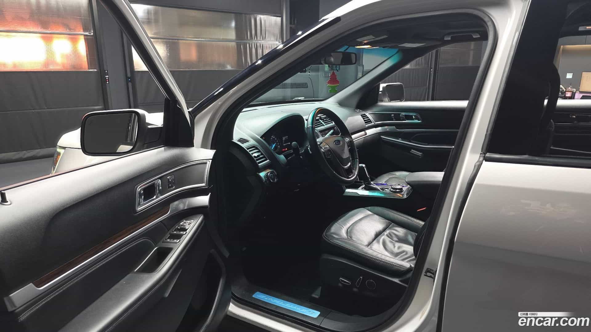 Explorer Ford 2017.2-INNER-010
