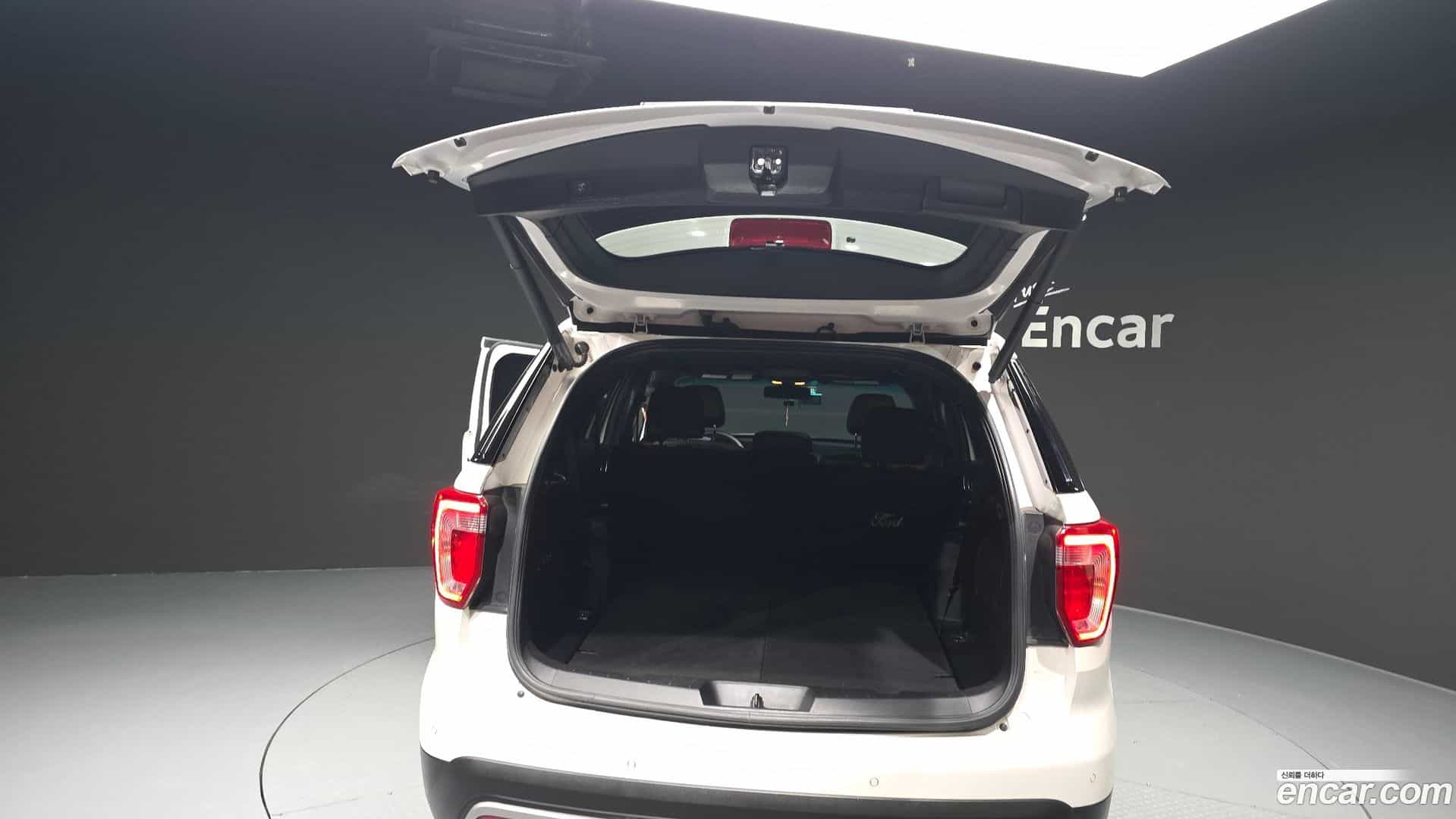 Explorer Ford 2017.2-OPTION-024