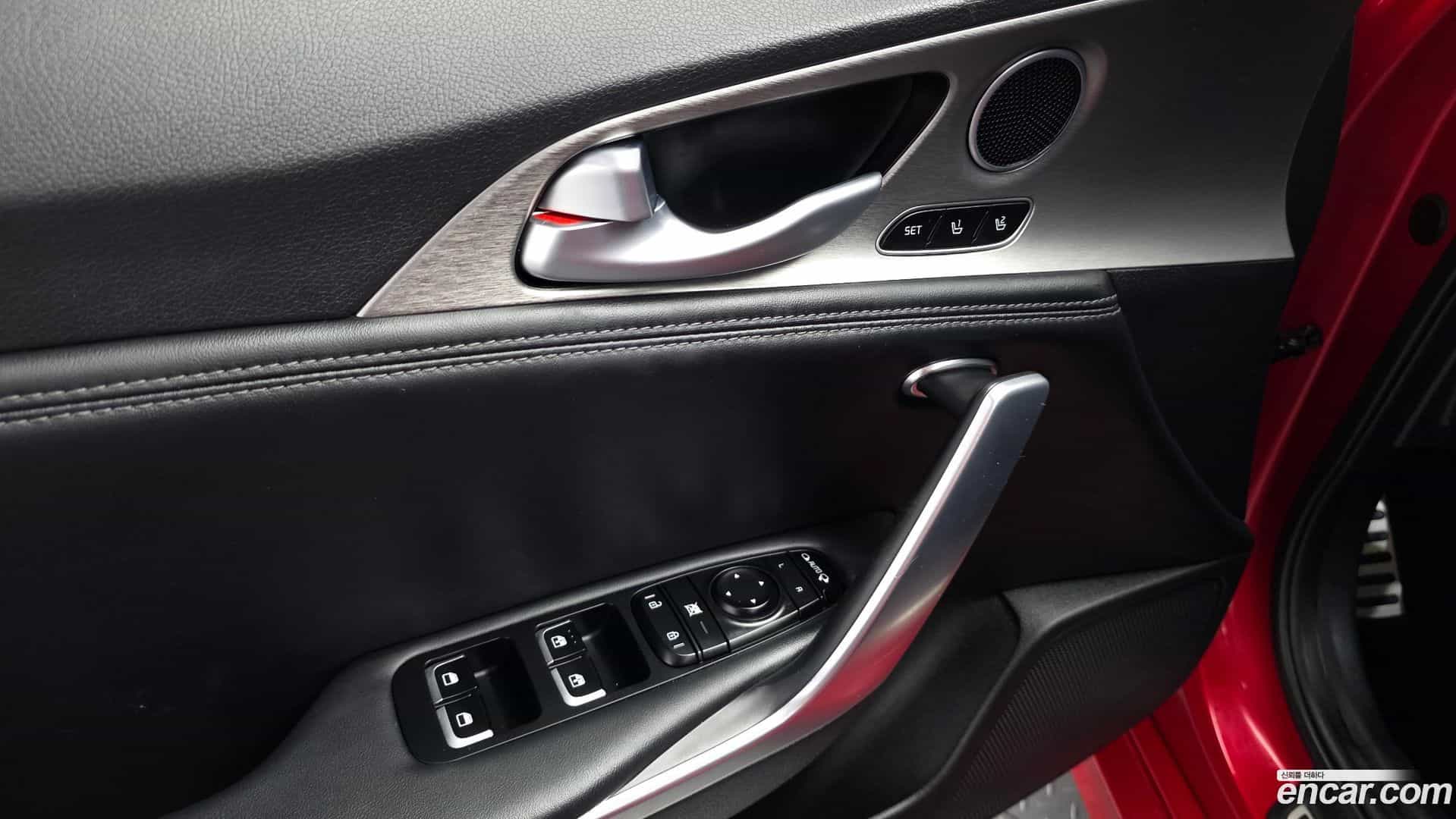 Stinger Kia 2018.7-OPTION-021