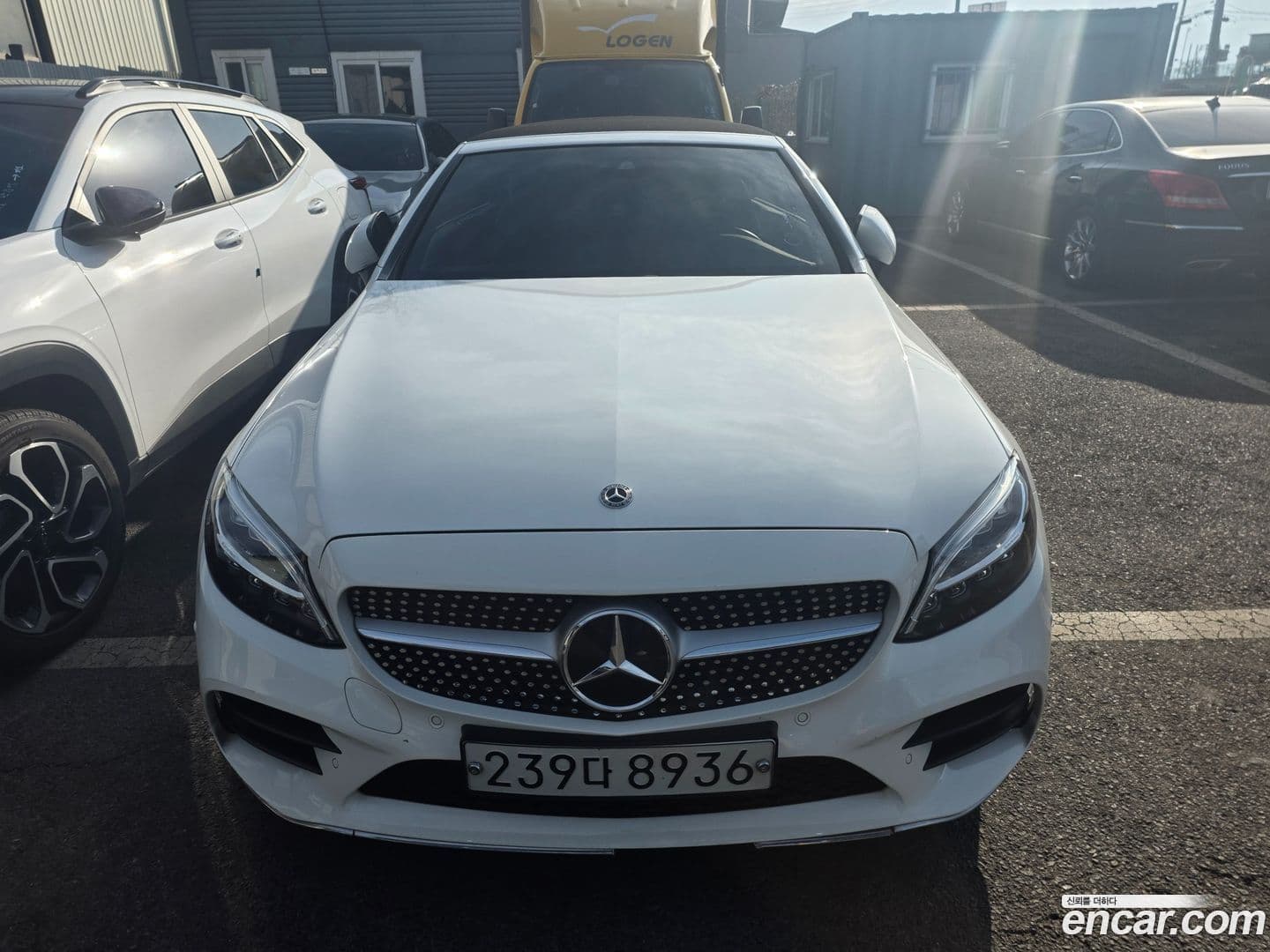 Main__Slider__Photo:C-Class Mercedes-Benz 2019.9-0