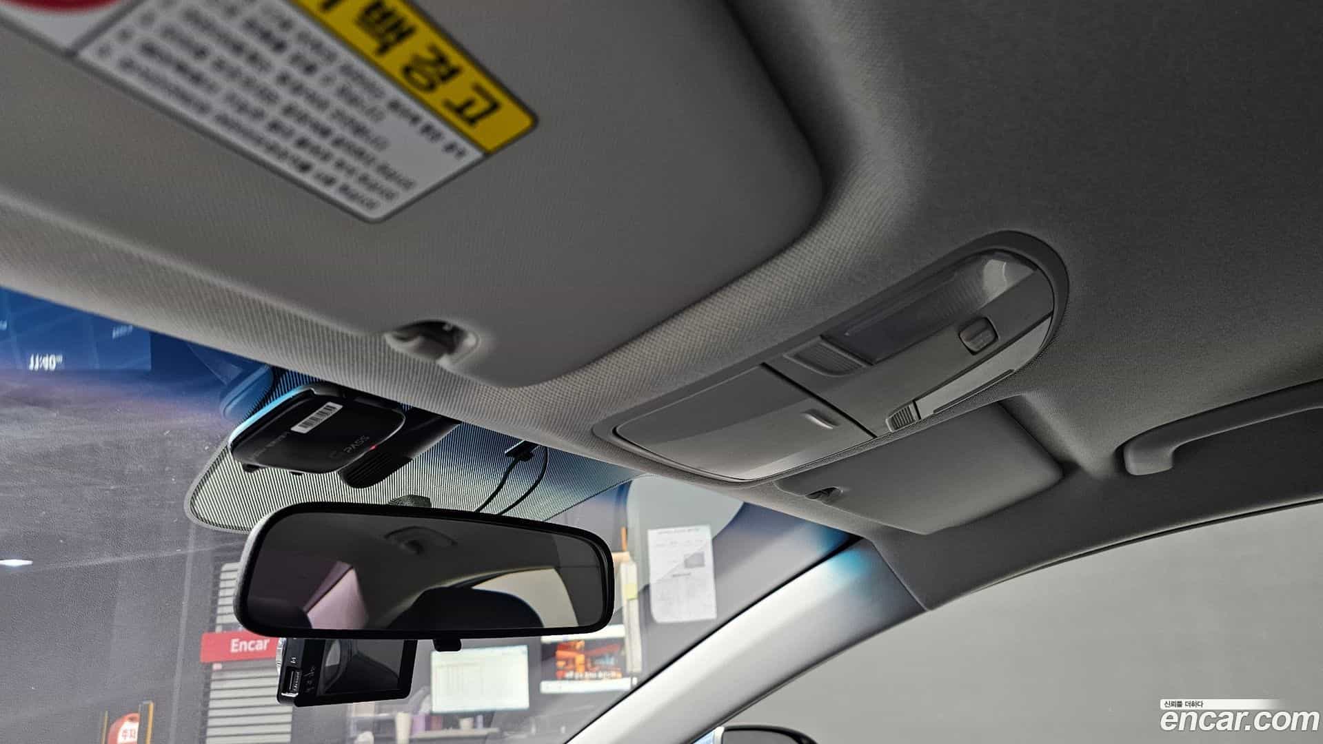 AVANTE Hyundai 2016.7-OPTION-021