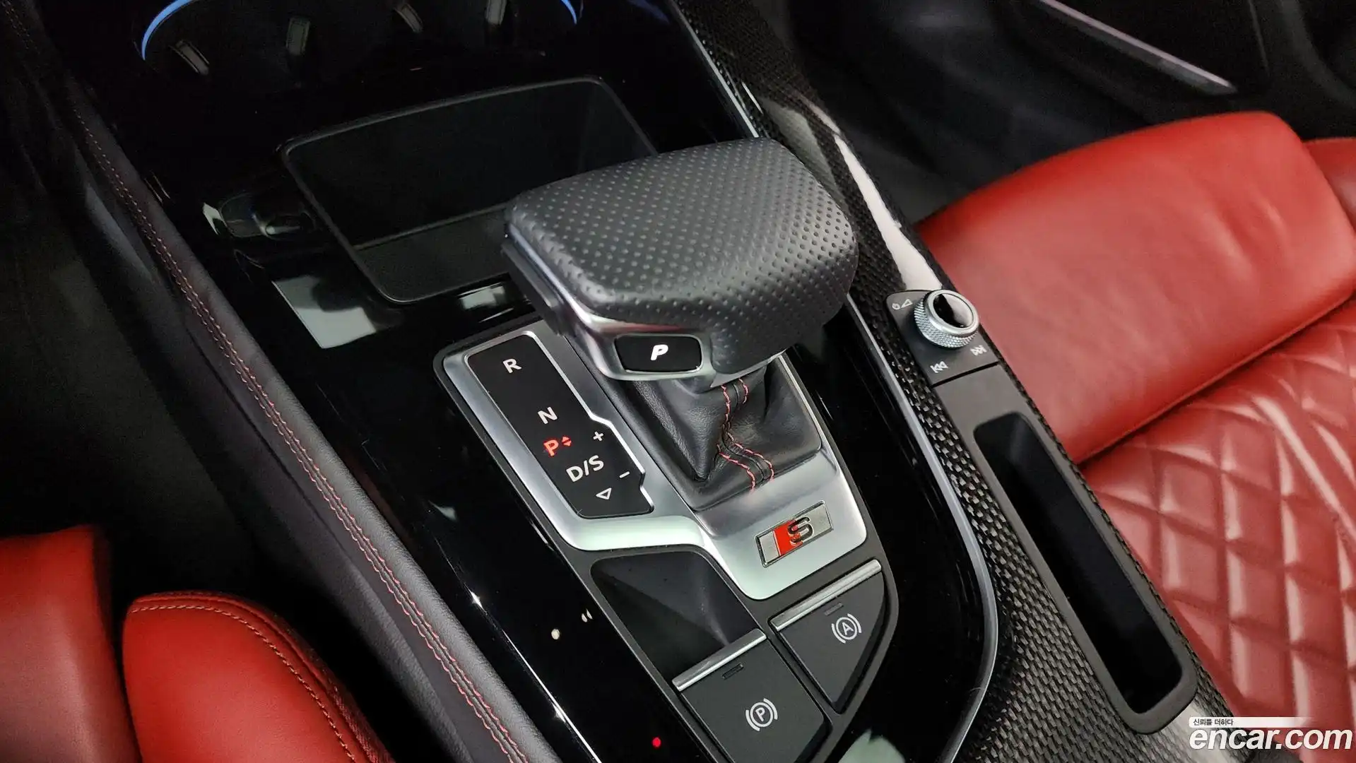 S5 Audi 2023.10-INNER-009