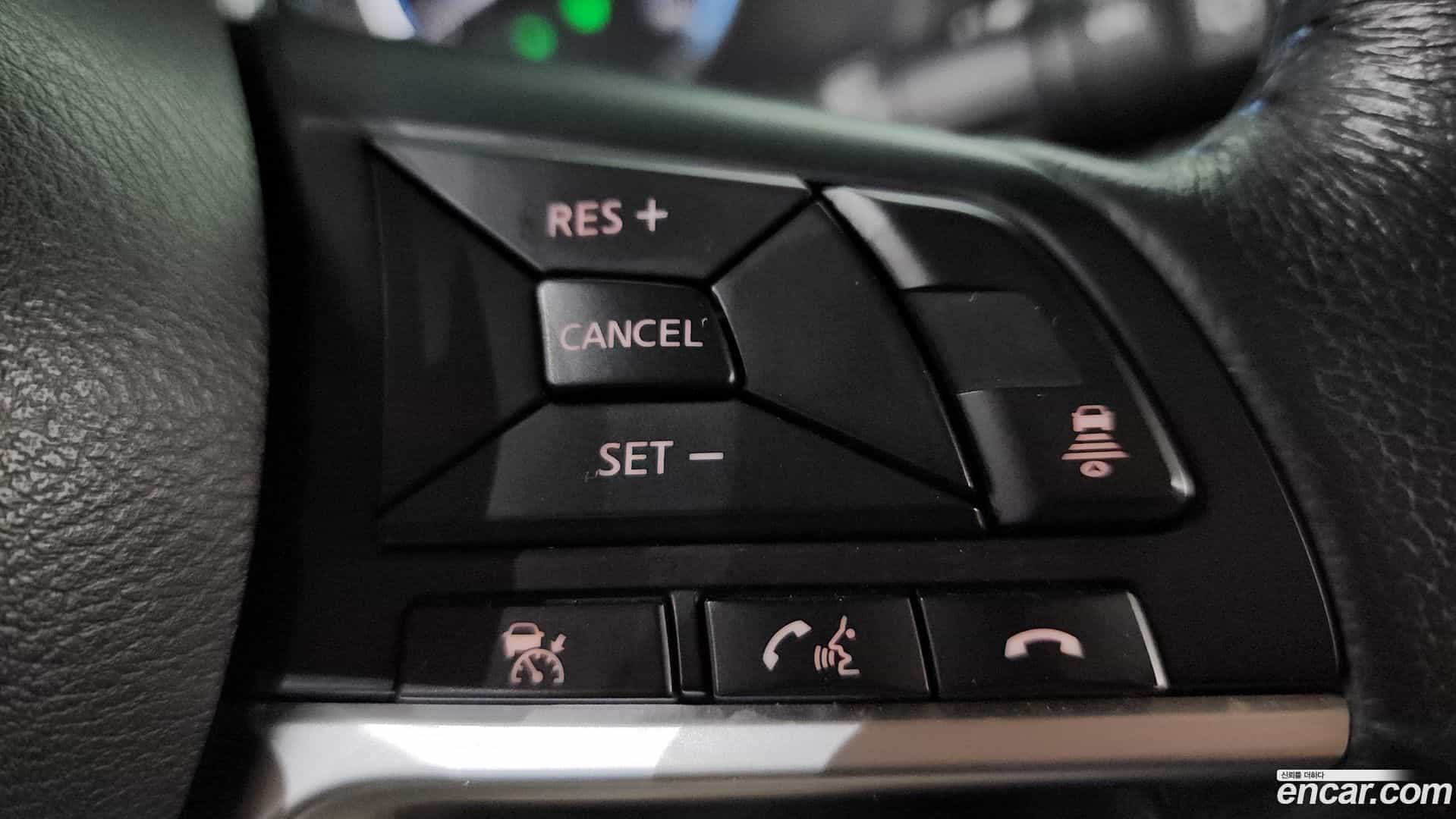 Leaf Nissan 2019.11-OPTION-018