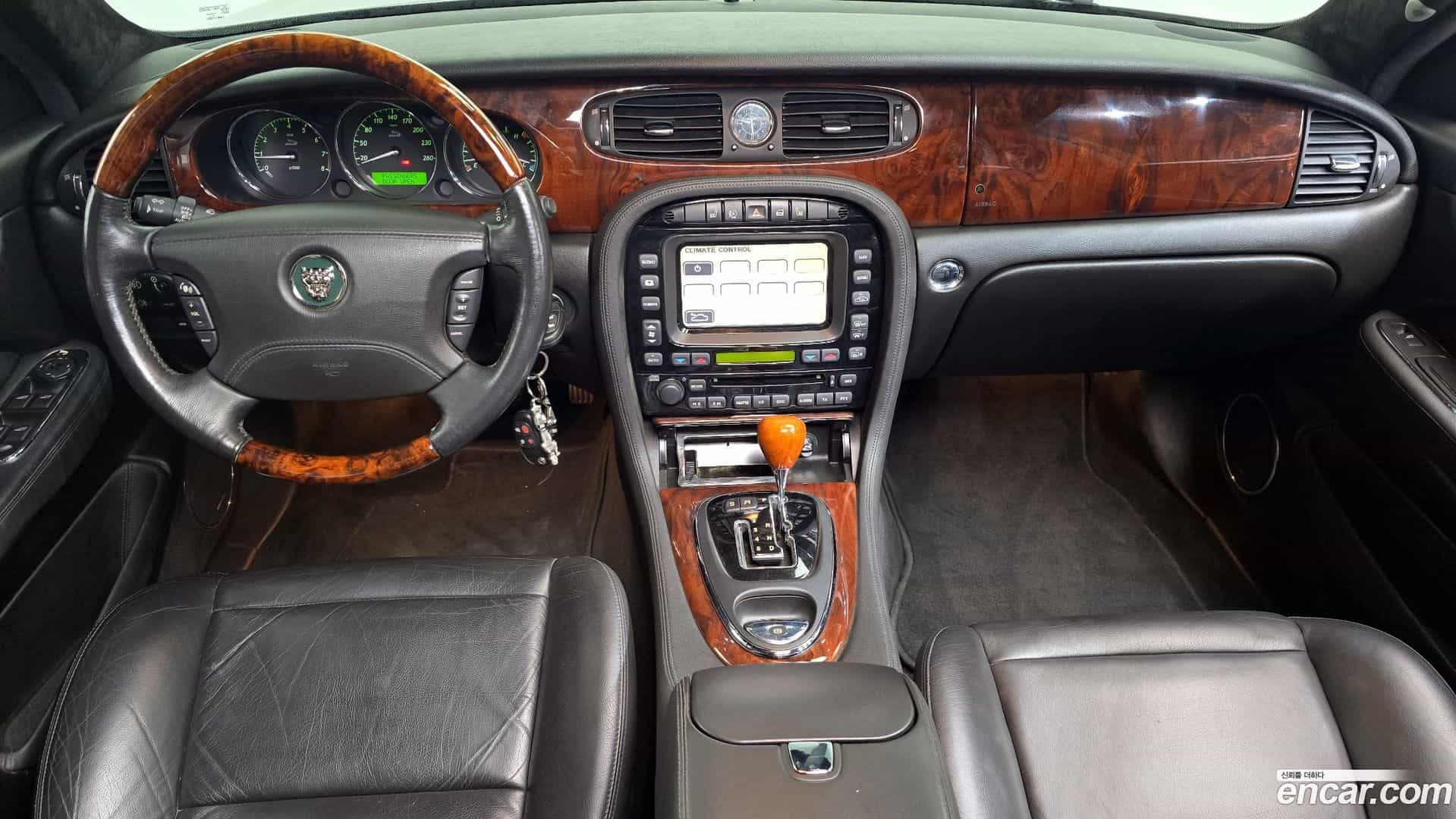 XJ-6 Jaguar 2006.4-INNER-007
