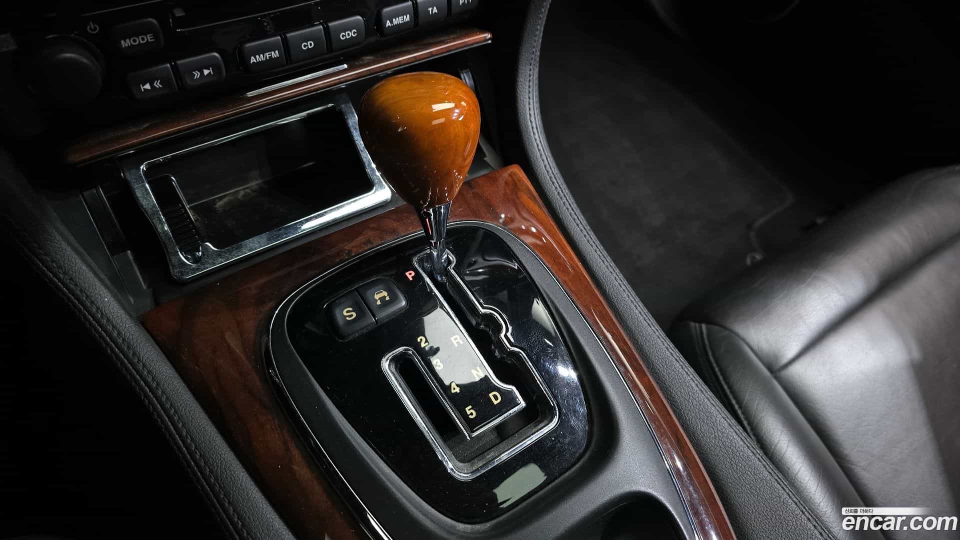XJ-6 Jaguar 2006.4-INNER-009