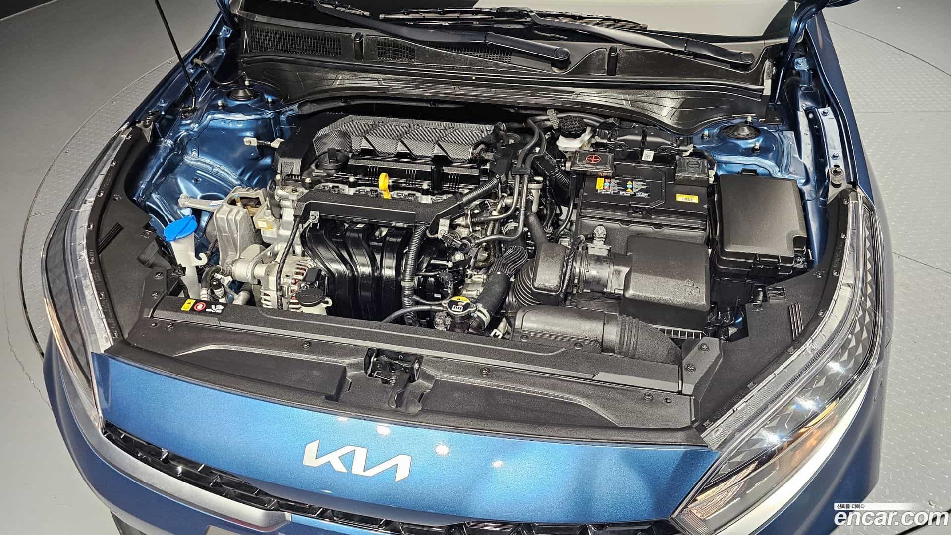 K3 Kia 2024.0-INNER-006
