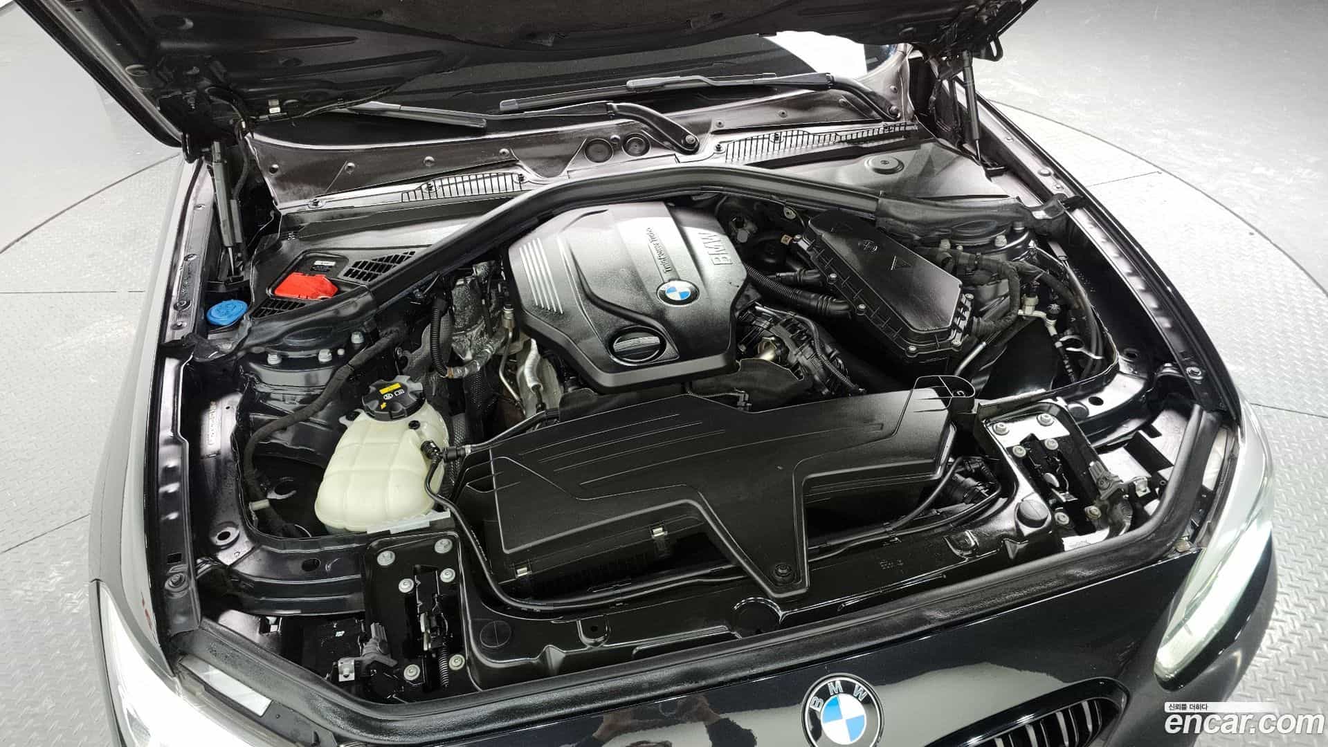 1-Series BMW 2018.11-INNER-006