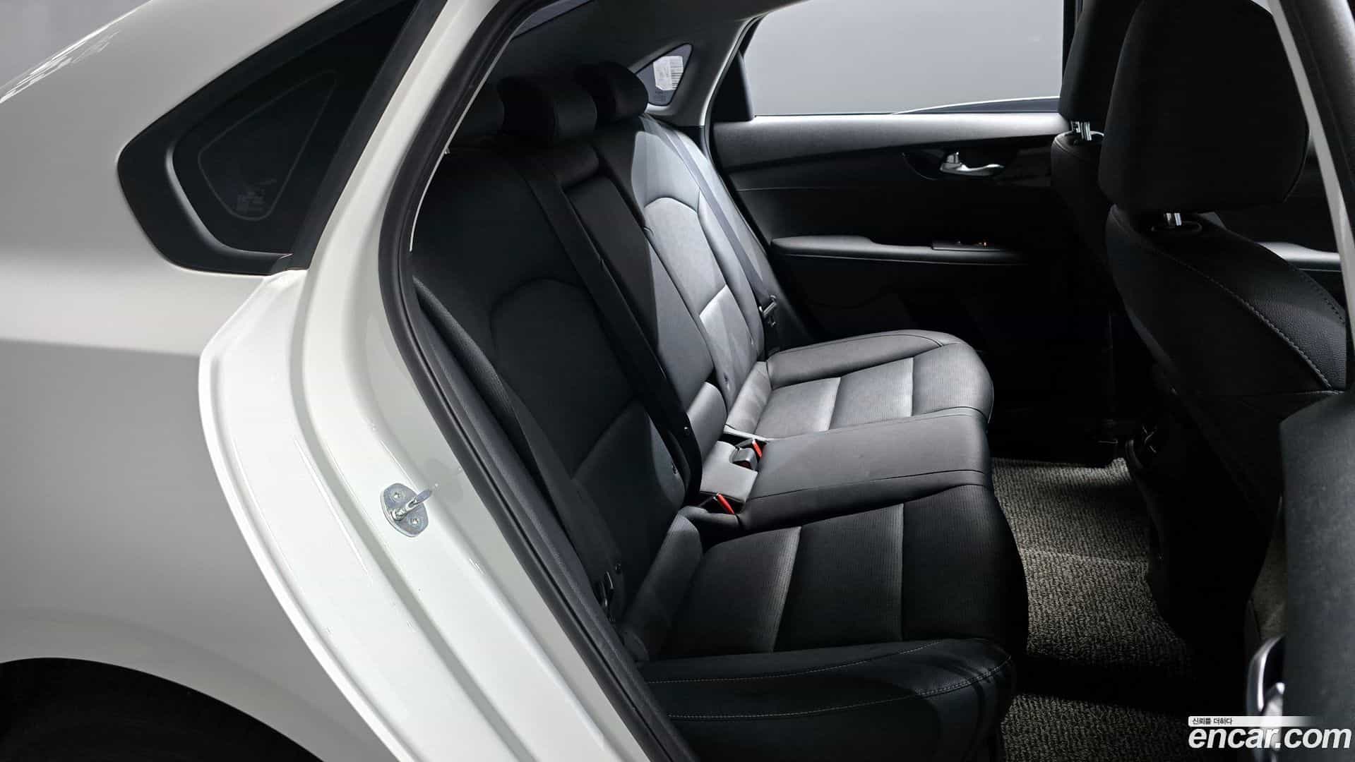 K3 Kia 2023.11-OPTION-016