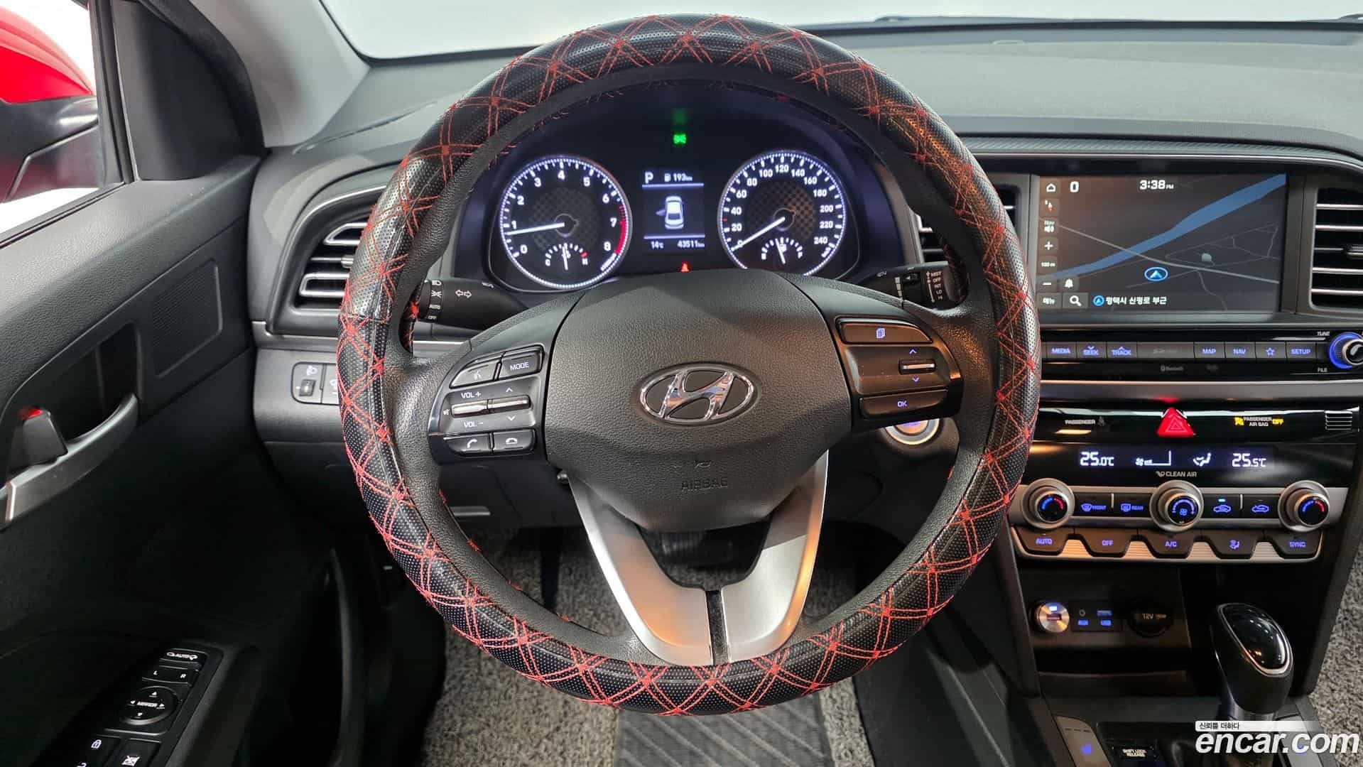 AVANTE Hyundai 2019.4-OPTION-017