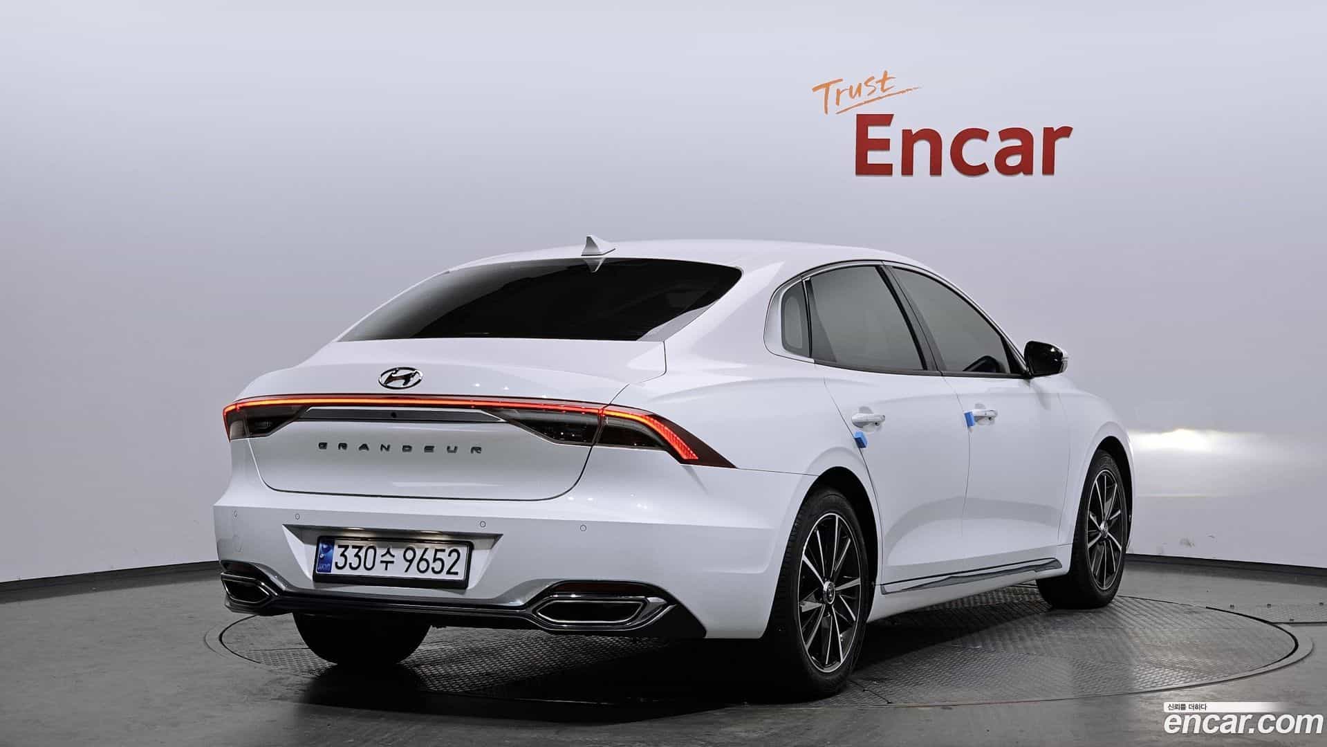 Grandeur Hyundai 2020.10-OUTER-002