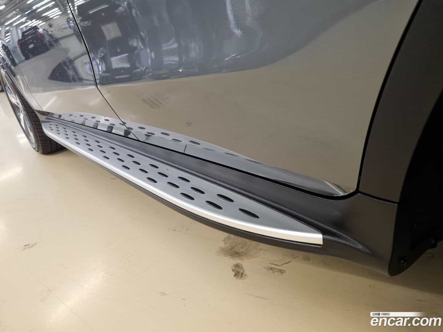 GLC-Class Mercedes-Benz 2019.9-OPTION-021