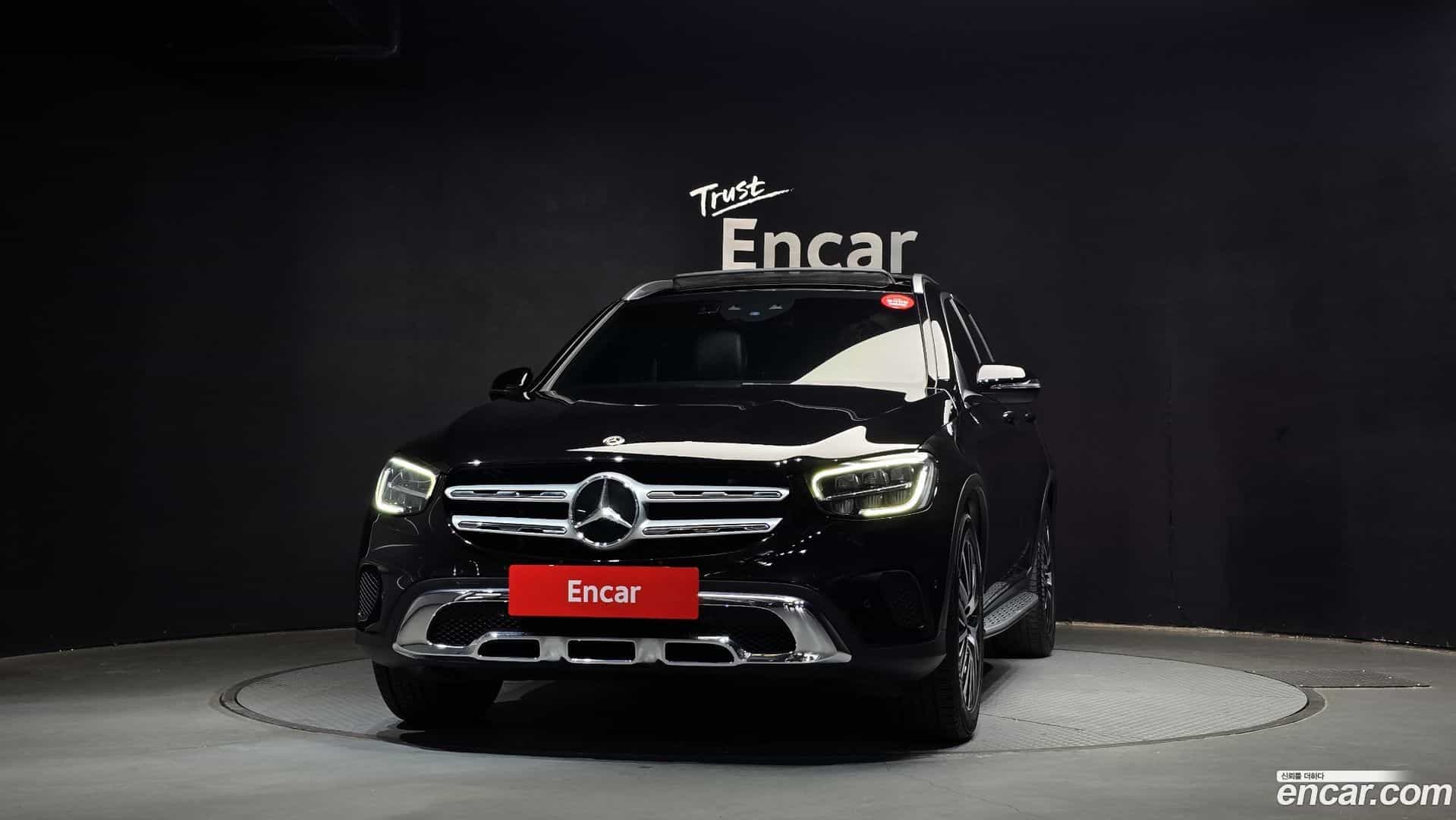 GLC-Class Mercedes-Benz 2020.10-OUTER-003