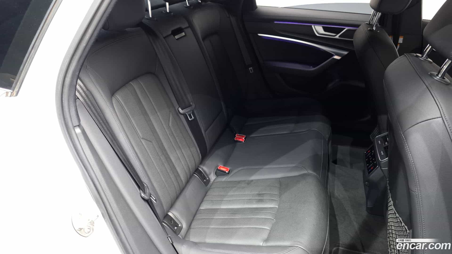 A6 Audi 2021.10-OPTION-016