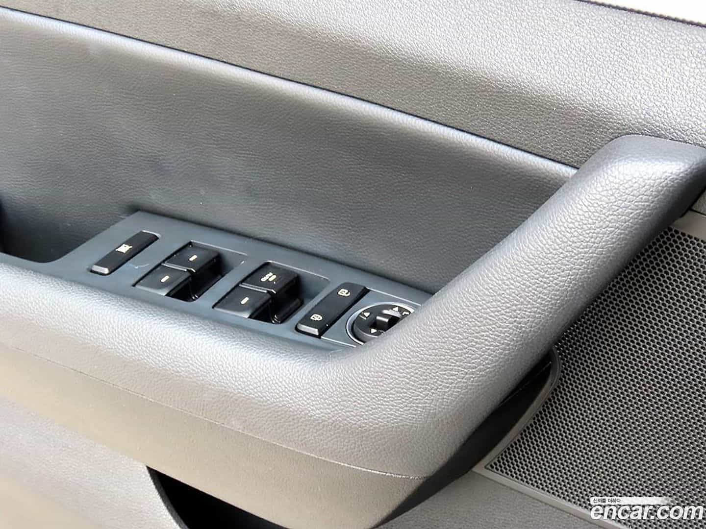 Sonata Hyundai 2017.5-OPTION-015
