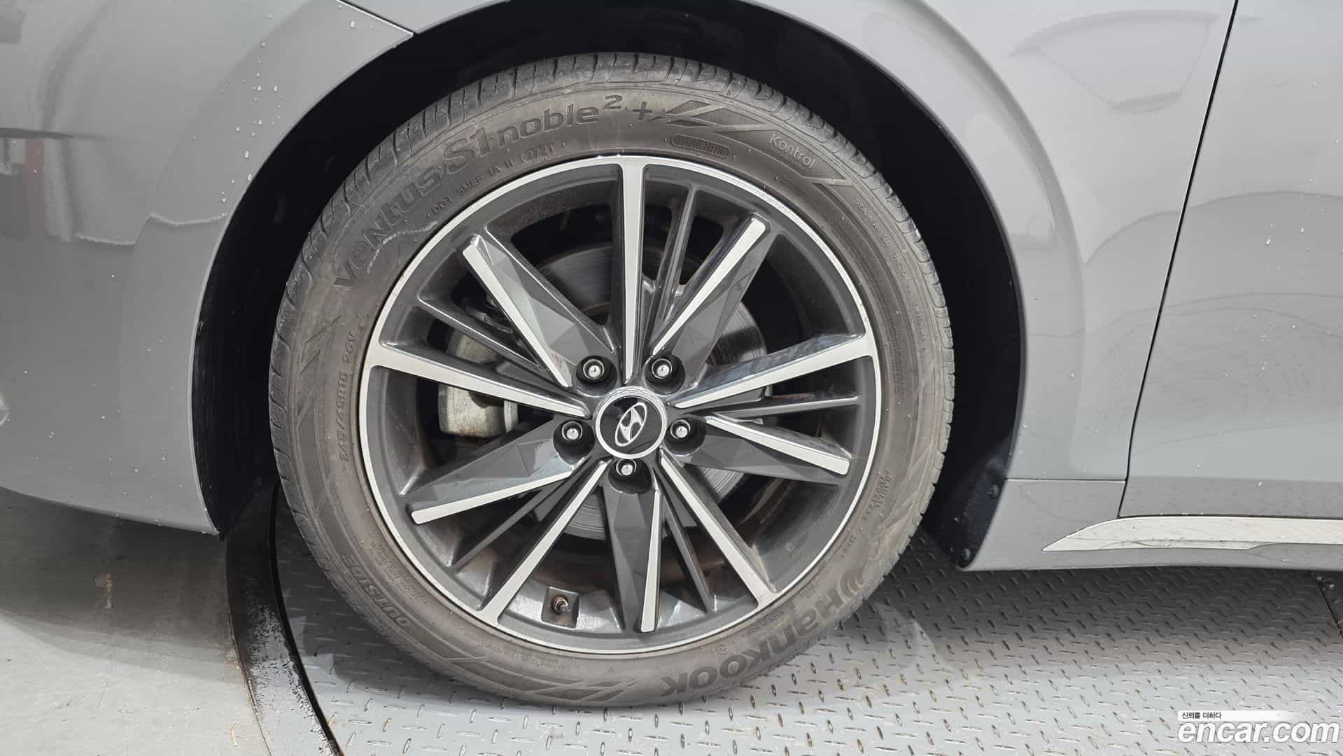 Grandeur Hyundai 2021.11-OUTER-005
