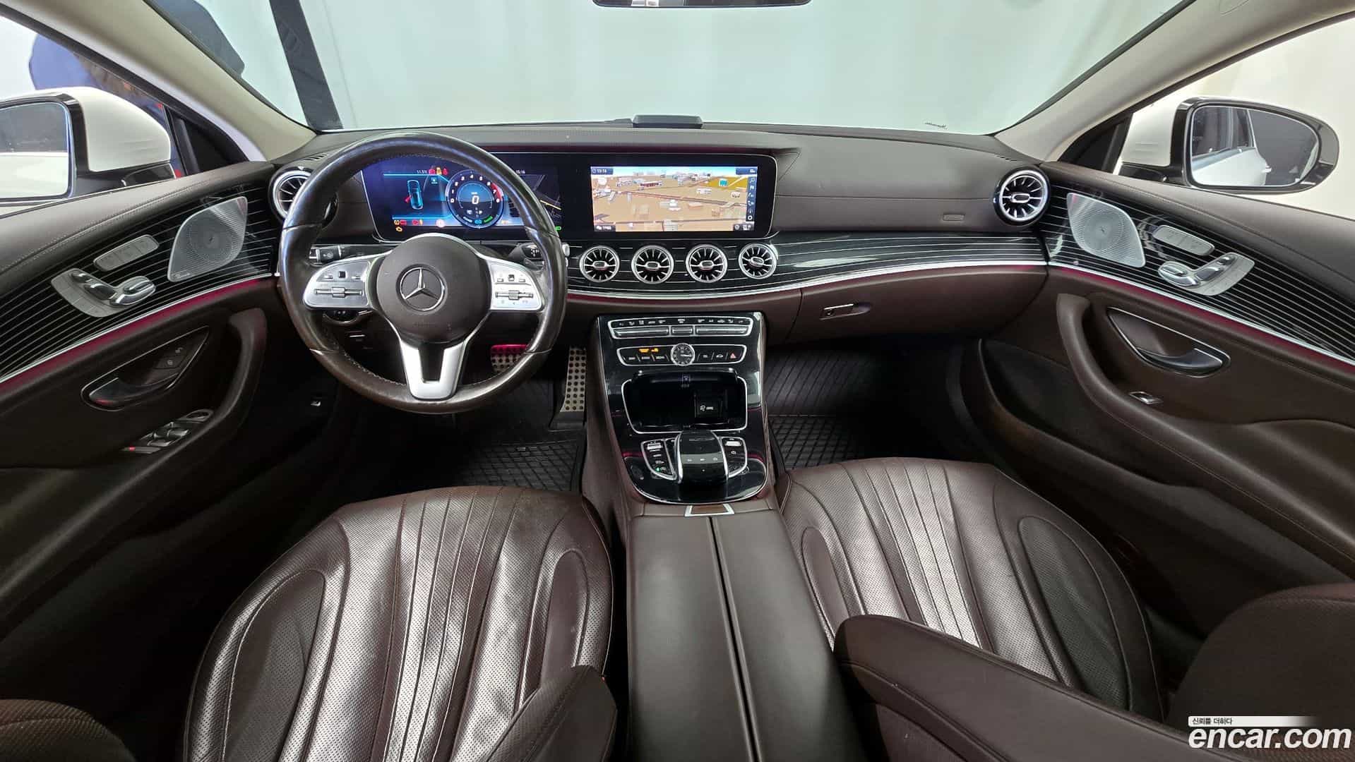 CLS-Class Mercedes-Benz 2019.11-INNER-007