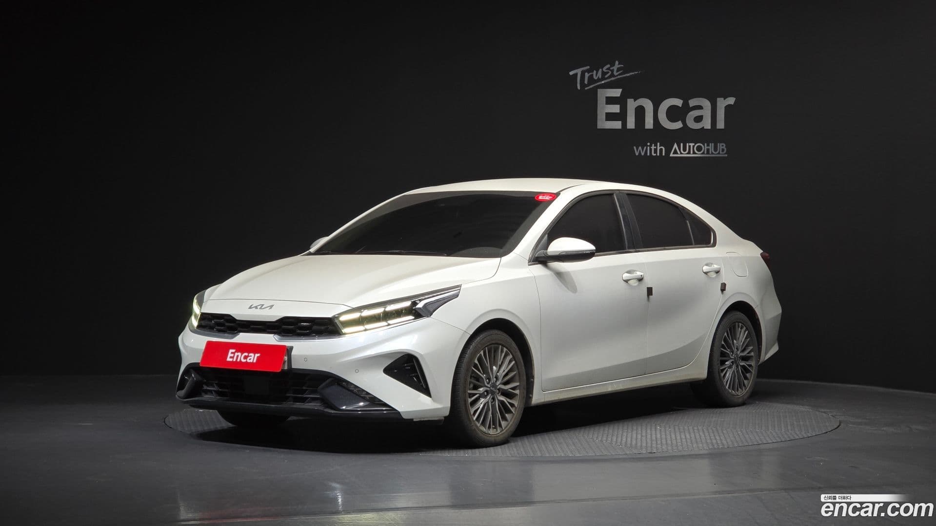 Main__Slider__Photo:K3 Kia 2021.4-0