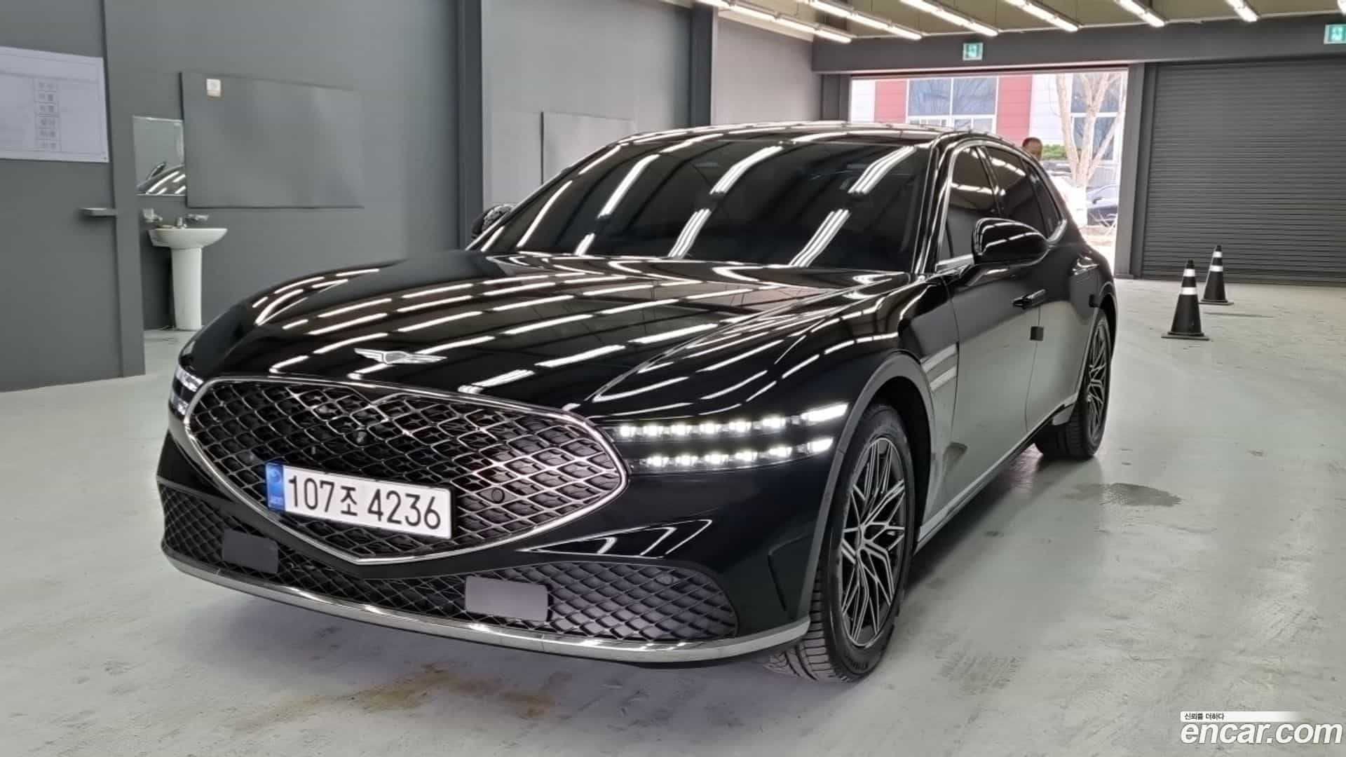 G90 Genesis 2022.9-OUTER-001