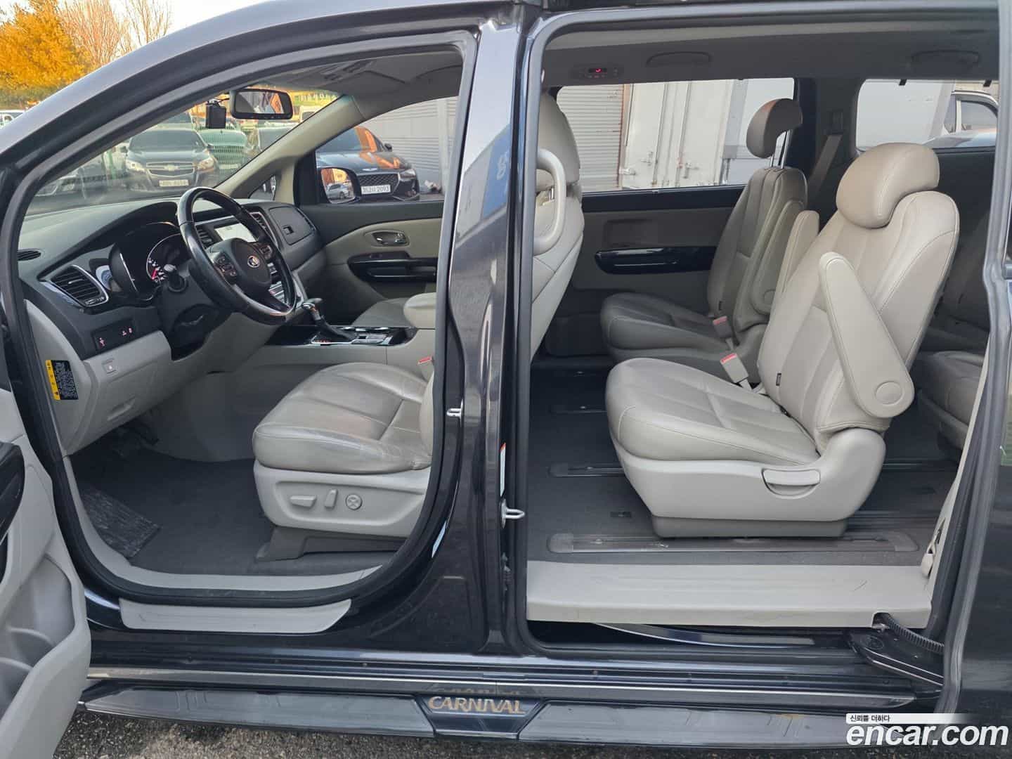 Canival Kia 2018.8-INNER-009